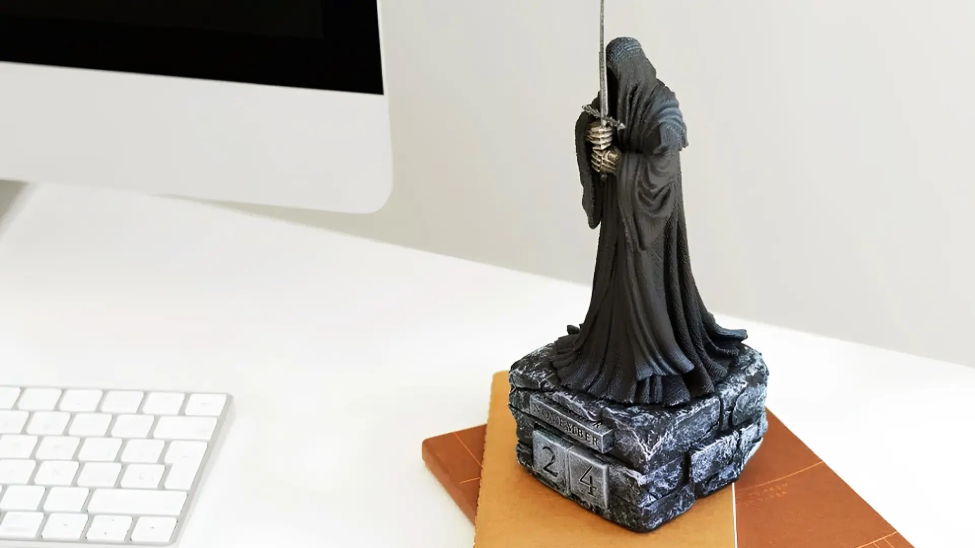El calendario que no tendrás que renovar cada año es una figura irresistible para fans de El Señor de los Anillos