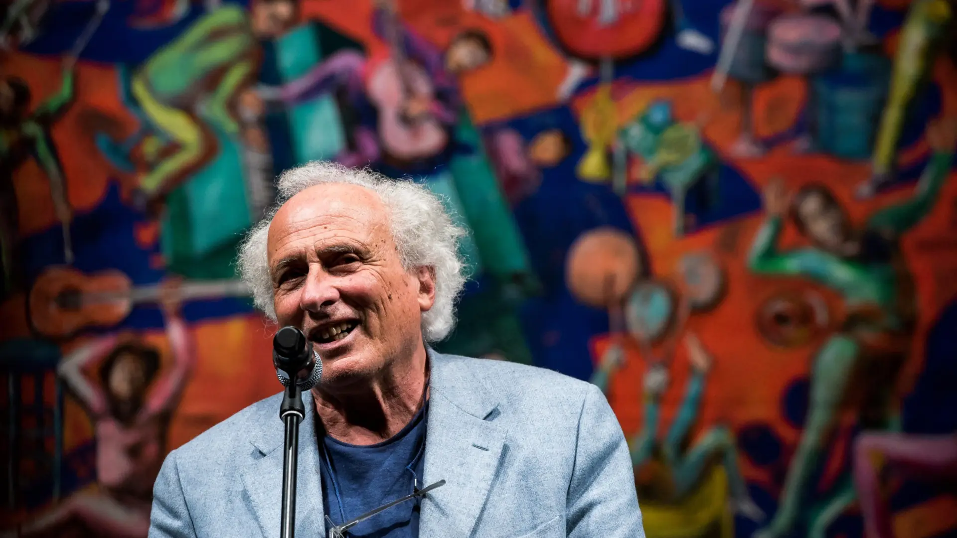 Muere el escritor italiano Stefano Benni, maestro de la ironía