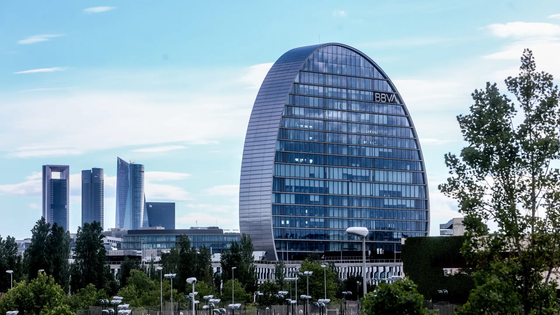BBVA confía en elevar su cartera de crédito a pymes hasta el 26% con la OPA al Sabadell