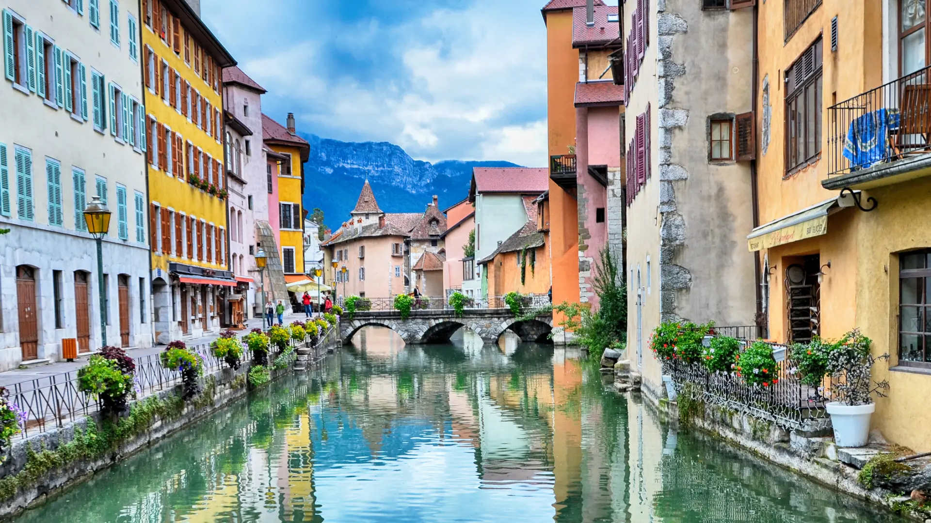 Cinco bonitos pueblos de Europa para los fans de los canales sin tener que pasar por Venecia