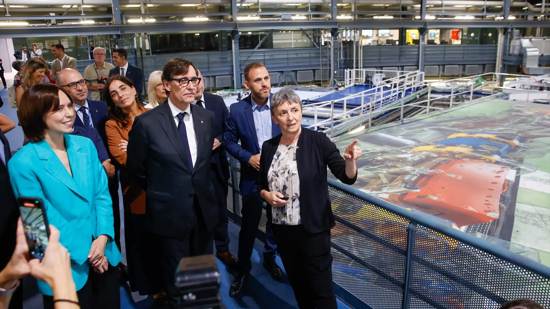 Gobierno y Generalitat invierten 926 millones para poner en marcha el nuevo acelerador de partículas del Sincrotrón Alba de Cerdanyola