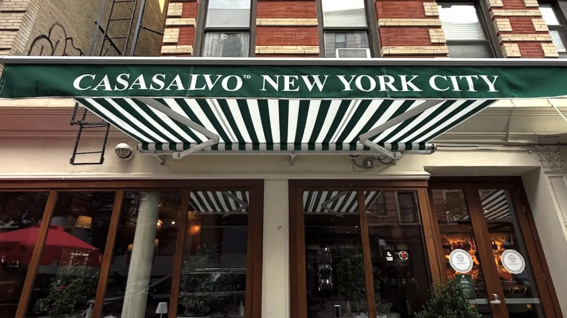 El exchef del Vaticano abre nuevo restaurante lejos de Roma: su menú incluye la receta de albóndigas que conquistó a Juan Pablo II