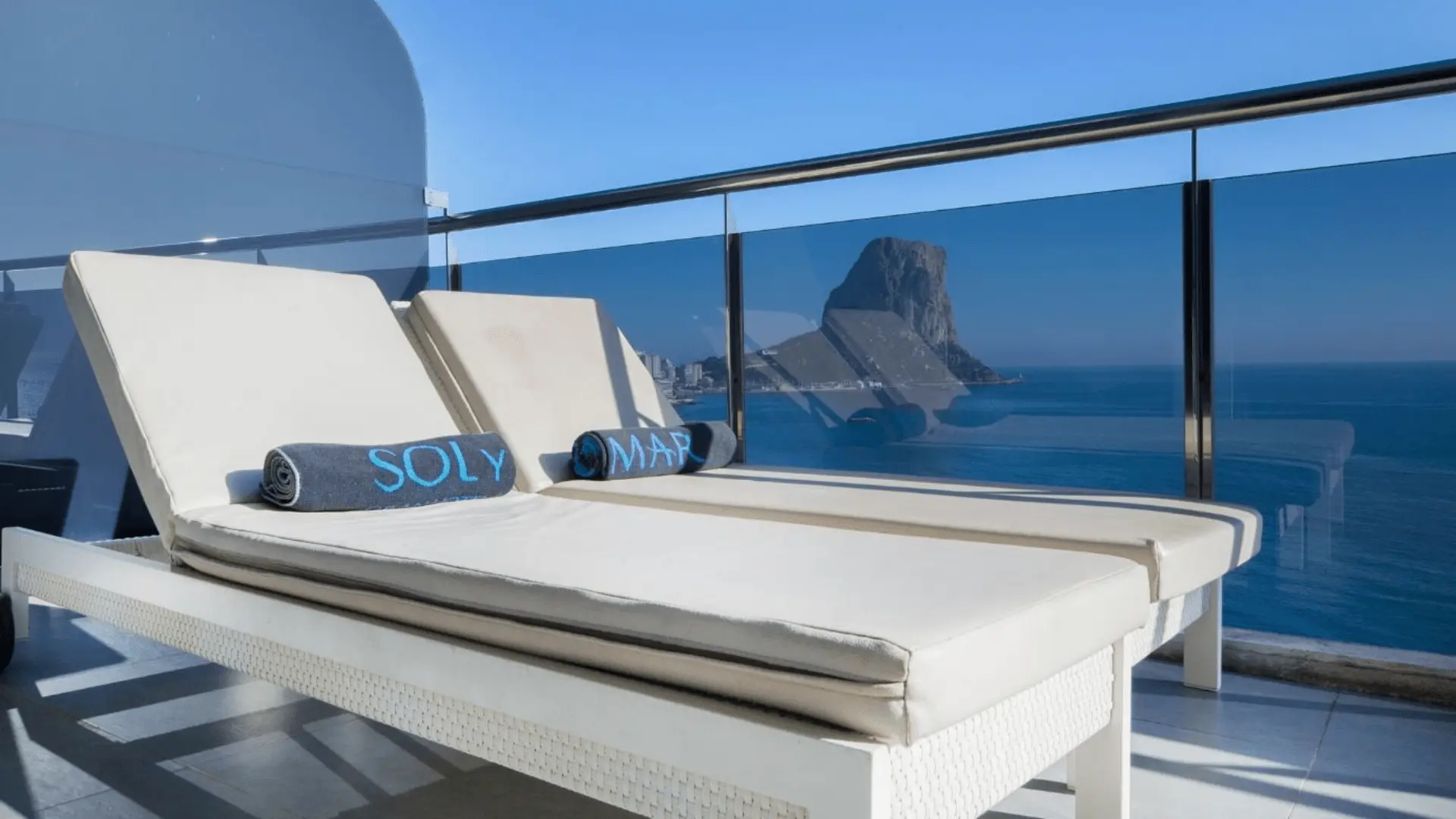 El hotel más famoso de Calpe con 15.400 reseñas: barato y en primera línea de playa