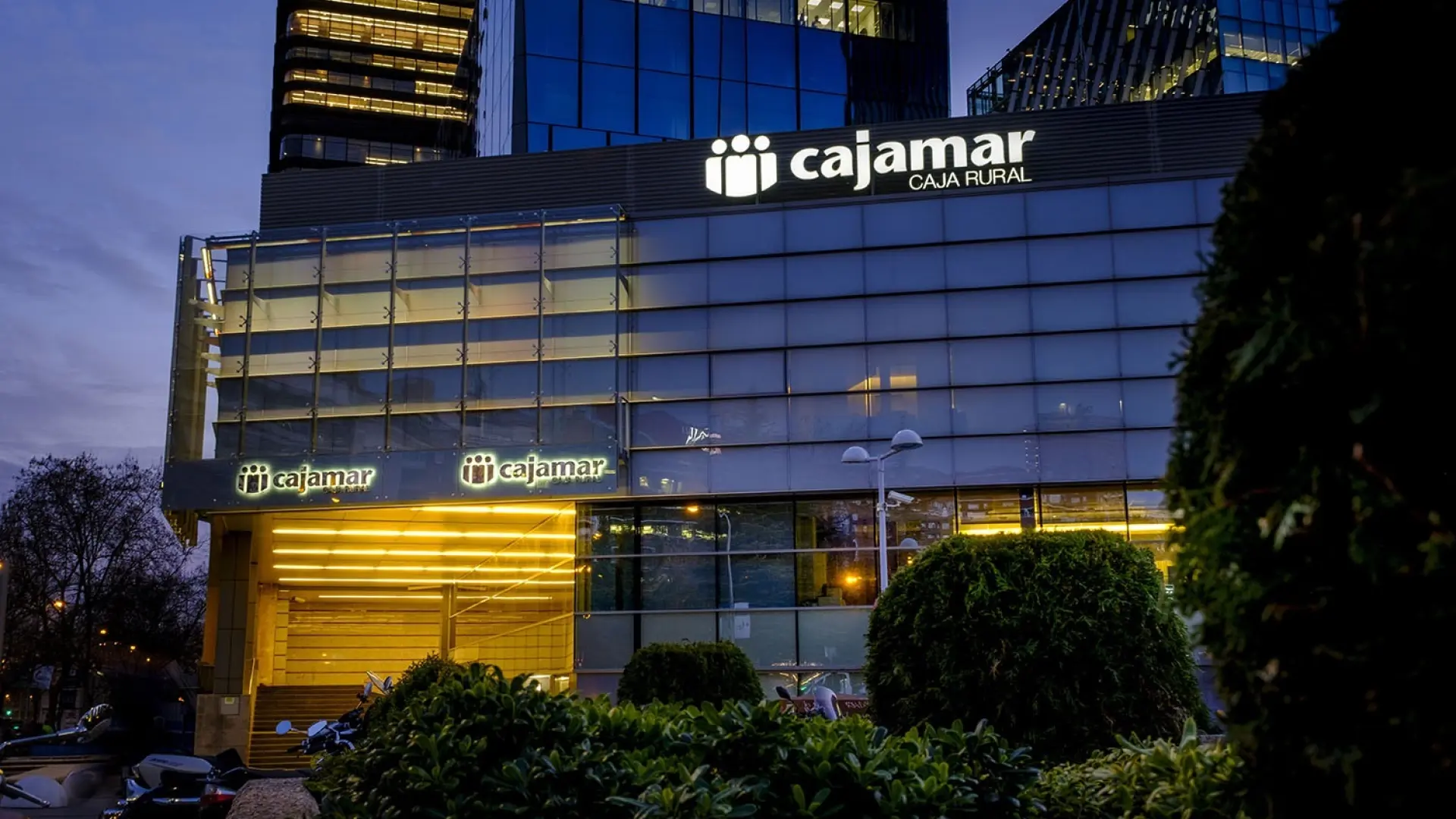 Este banco amplía el plazo para domiciliar la cuota de autónomos y ganar hasta 500 euros