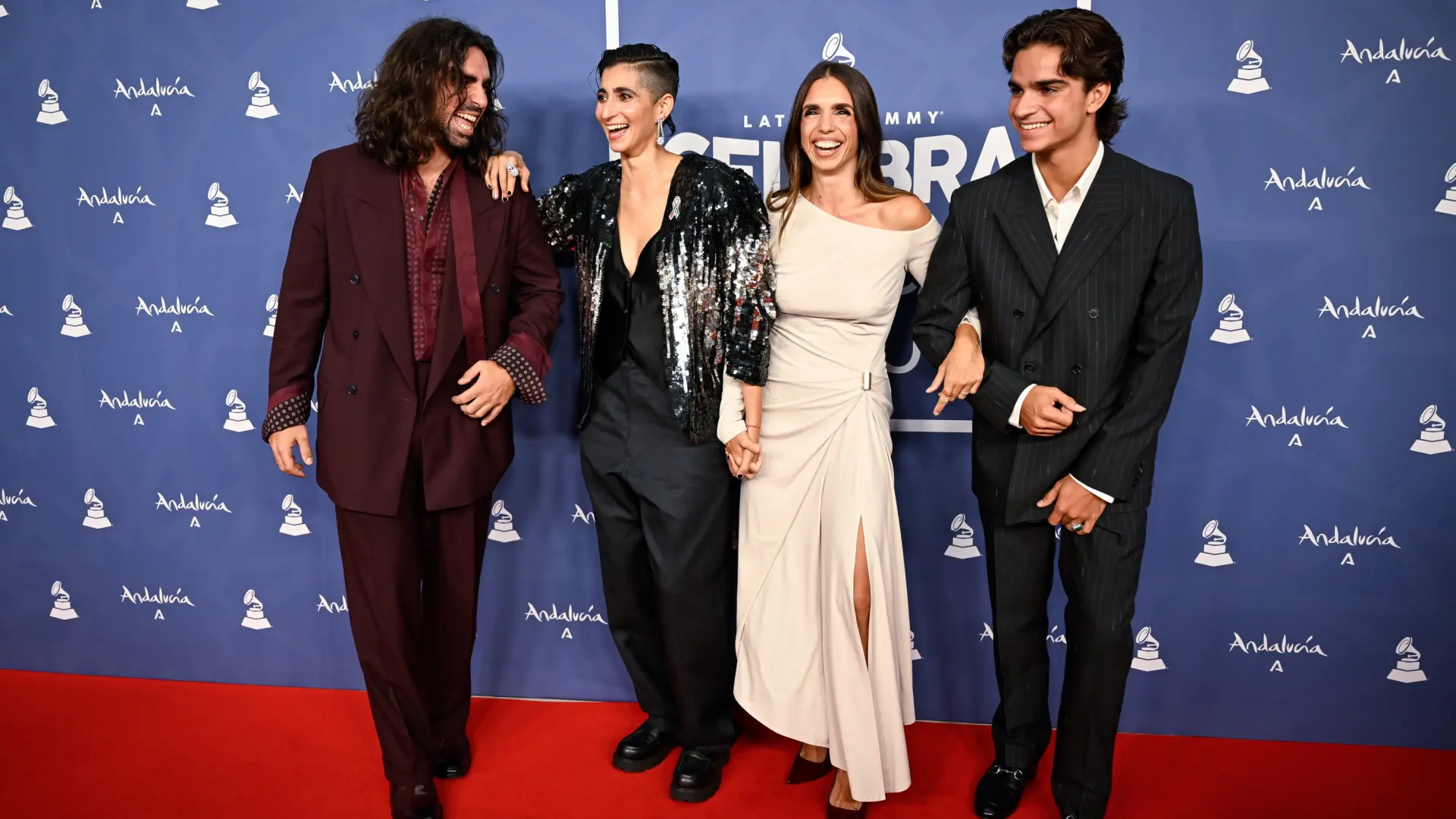 Los nietos de Lola Flores, reunidos en una simbólica foto en un concierto de los Grammy en Sevilla