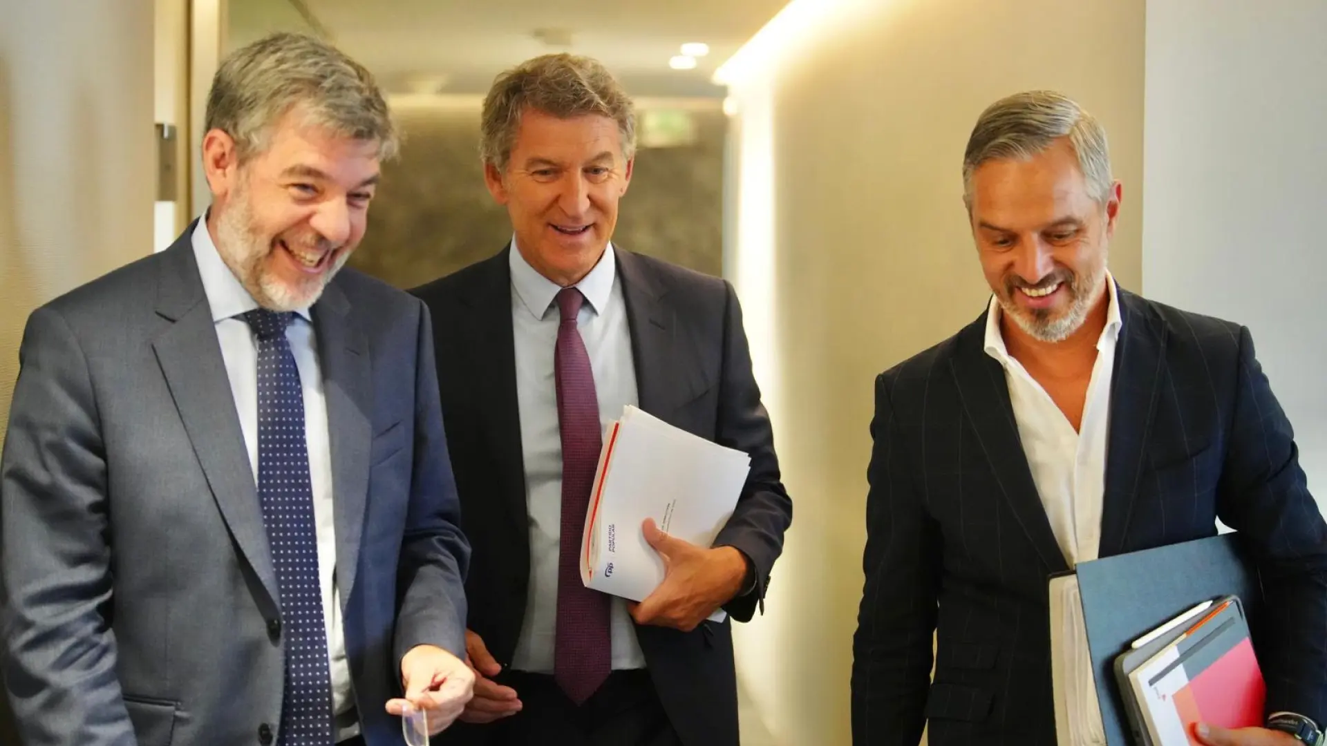 Feijóo ajustará el organigrama del PP para dar la batalla económica al Gobierno
