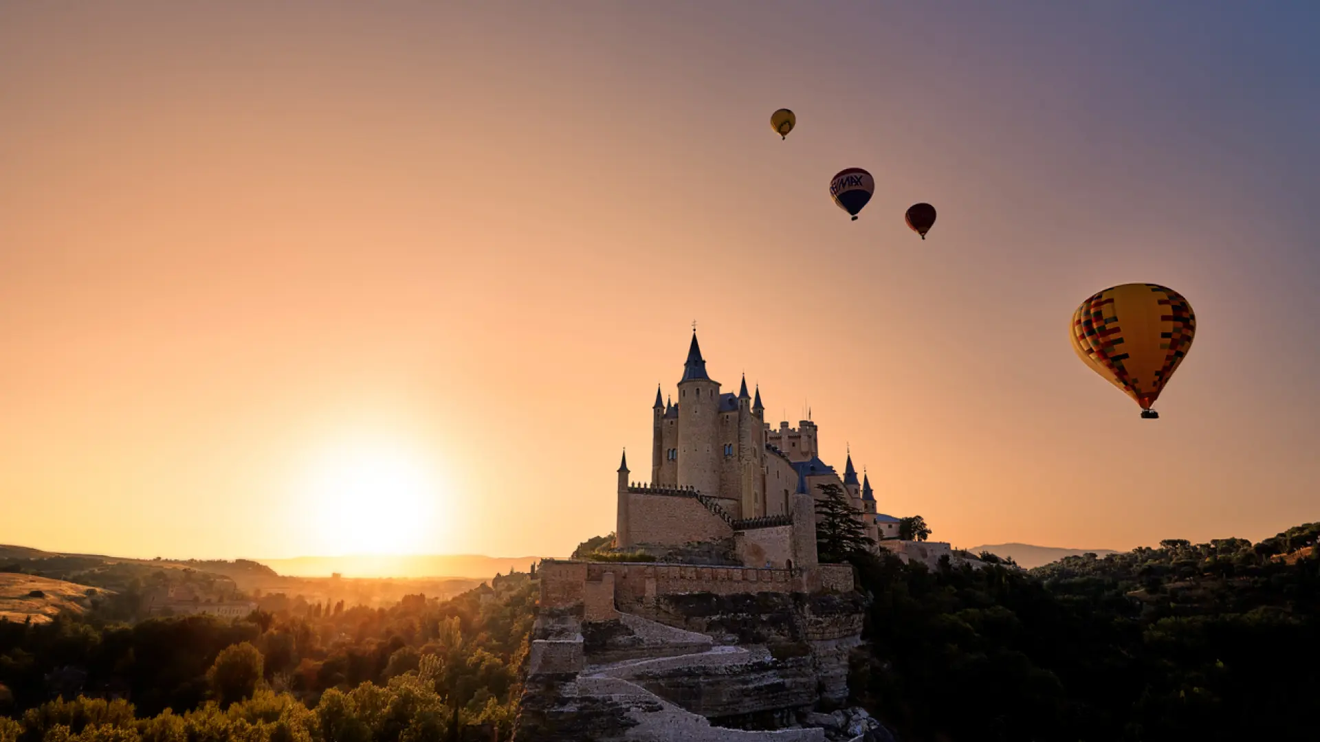 ¿Dónde volar en globo aerostático en España? Los mejores destinos para ver desde las alturas