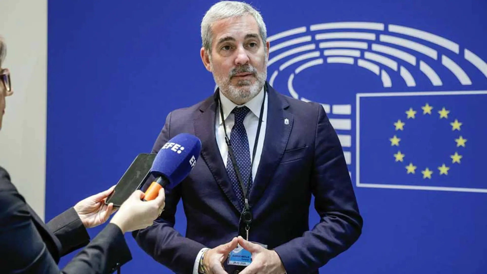 Canarias reclama apoyo financiero en Bruselas para no quedar fuera del mercado europeo de CO2