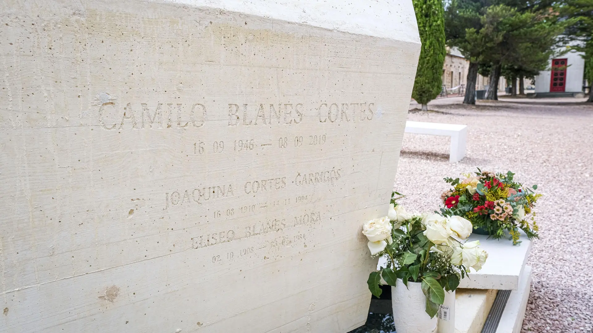 Trasladan las cenizas de Camilo Sesto a su mausoleo de Alcoy