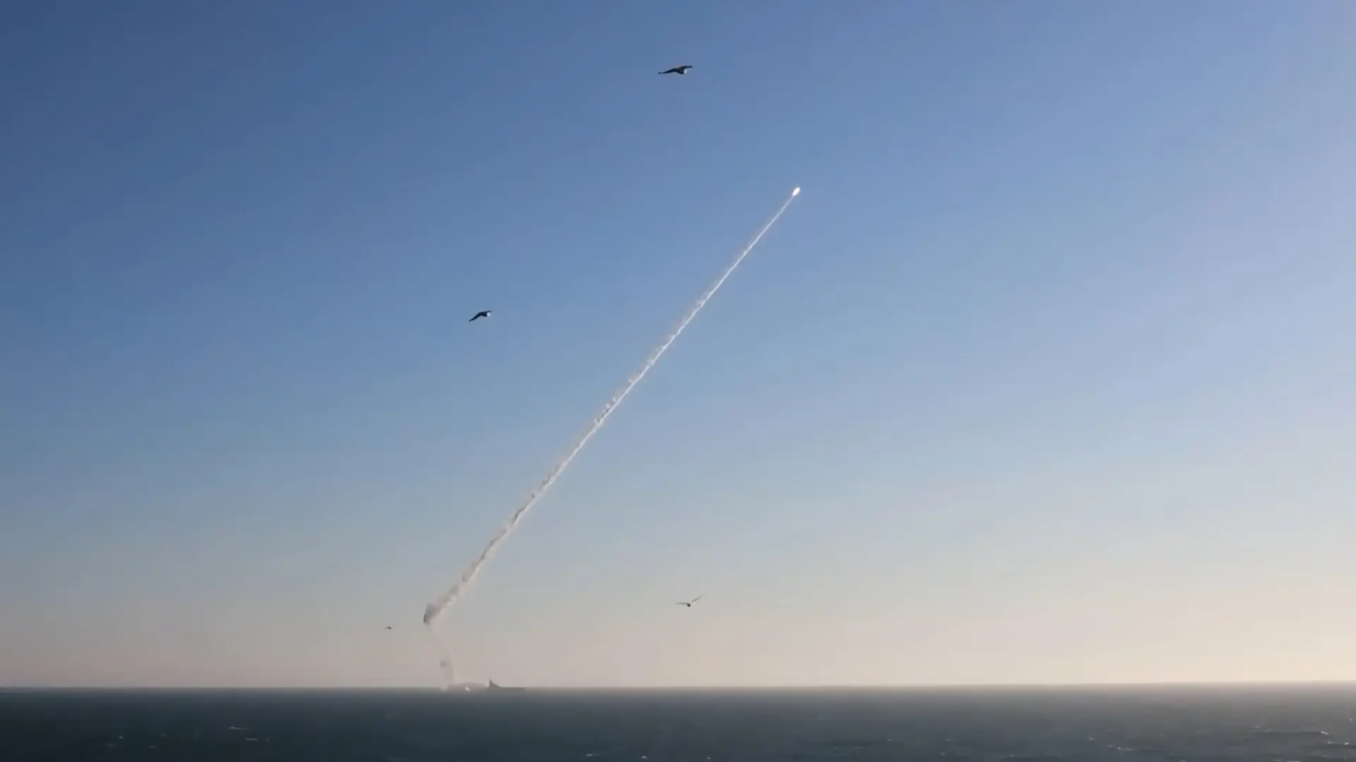 Rusia lanza un misil hipersónico durante las maniobras conjuntas con Bielorrusia