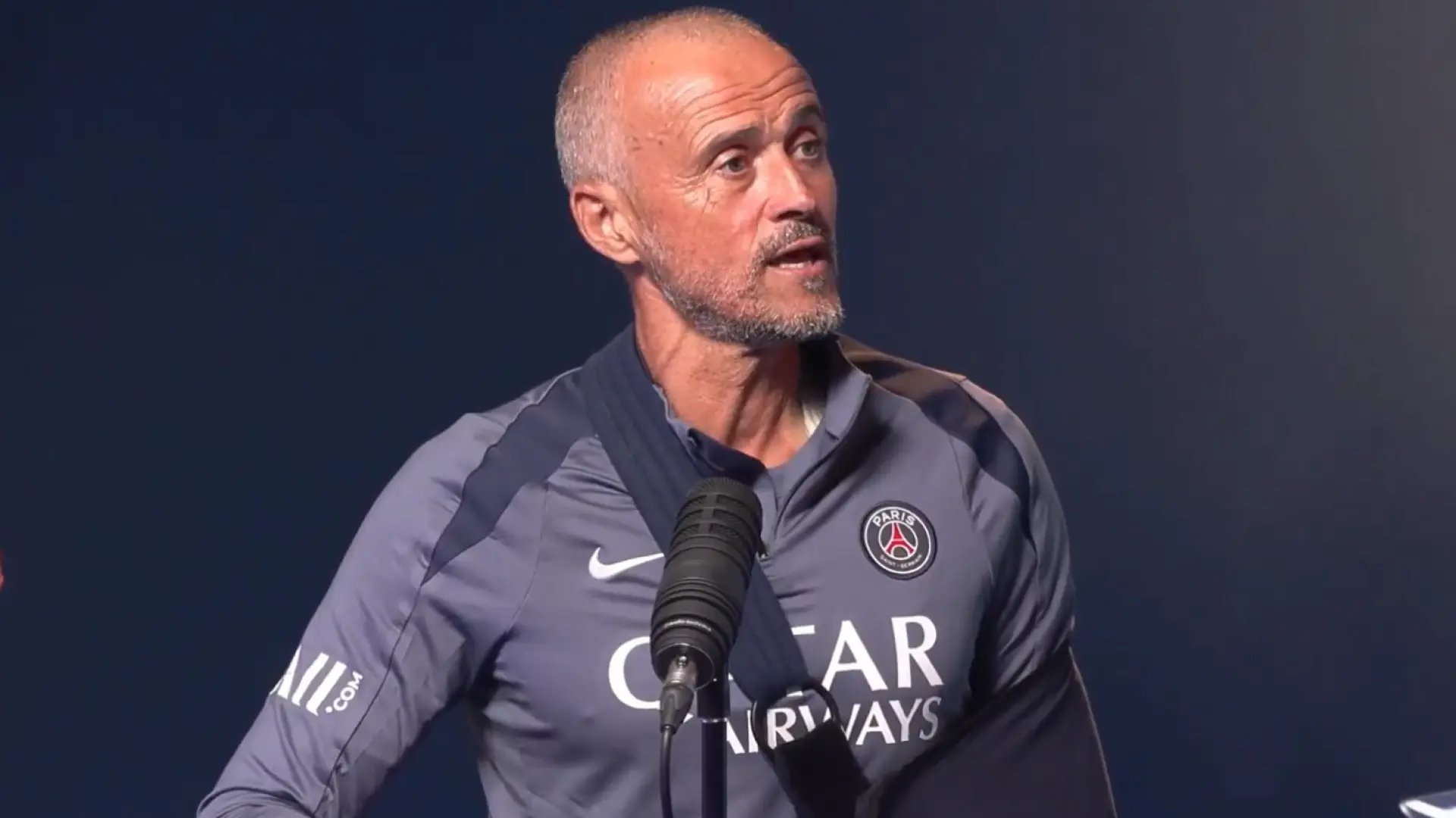 La lección de Luis Enrique en su reaparición tras romperse la clavícula: "Siempre intento ver las cosas positivas" thumbnail