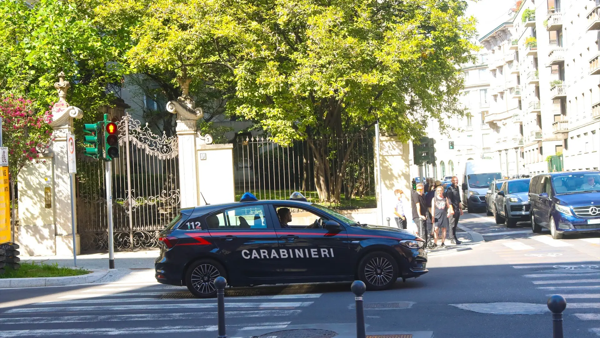 Muere una anciana tras caerle encima un hombre que trataba de suicidarse