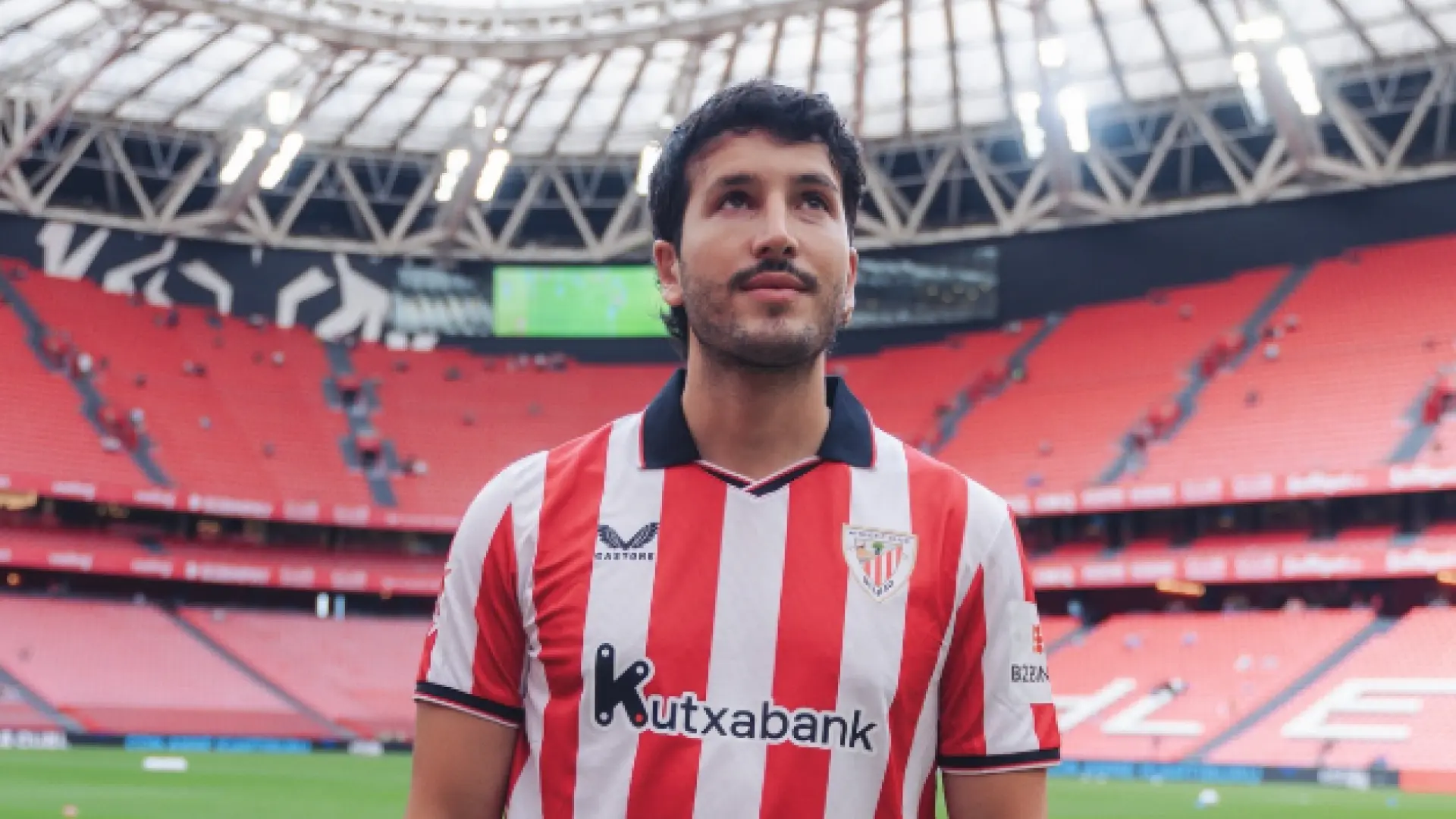 El gesto de Sebastián Yatra con el Athletic en su concierto en Bilbao: "¿Tenemos un nuevo león?"