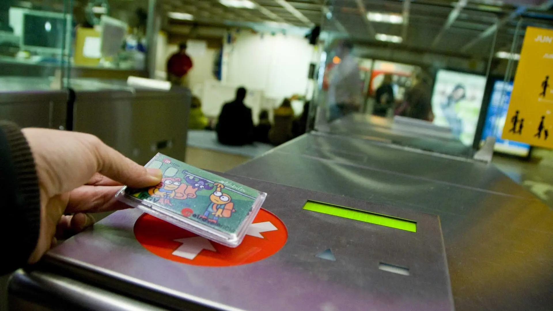 Una avería en València Sud provoca retrasos en varias líneas del metro