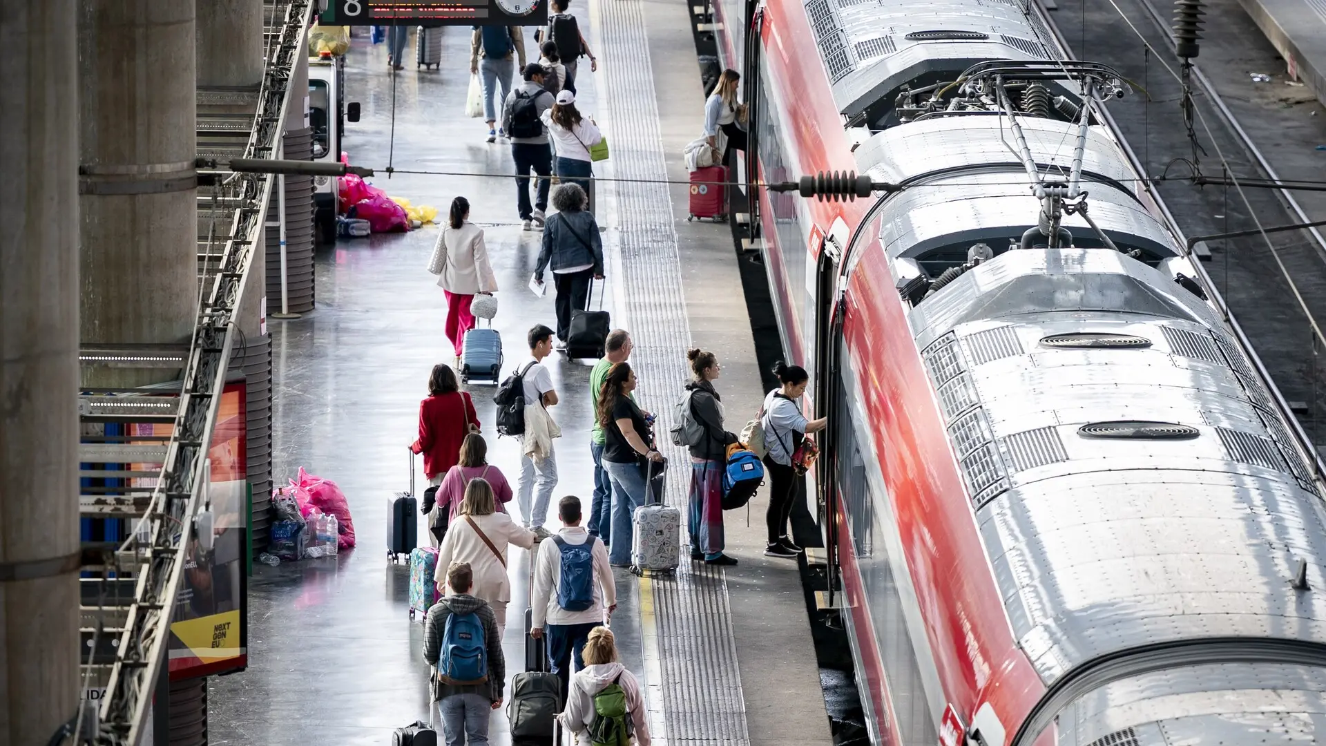 Nueva jornada de retrasos en el AVE: una avería en Atocha provoca demoras en los trenes entre Madrid y Andalucía