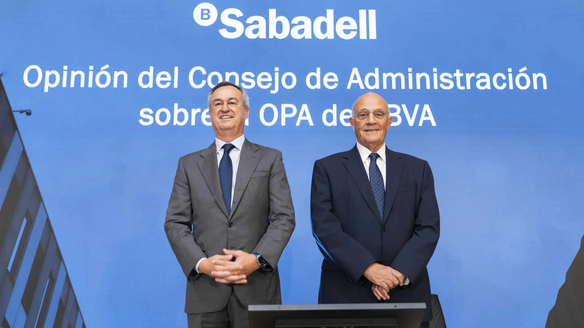La prima negativa de Banco Sabadell sobre BBVA se reduce al 5%, su nivel más bajo en cinco meses