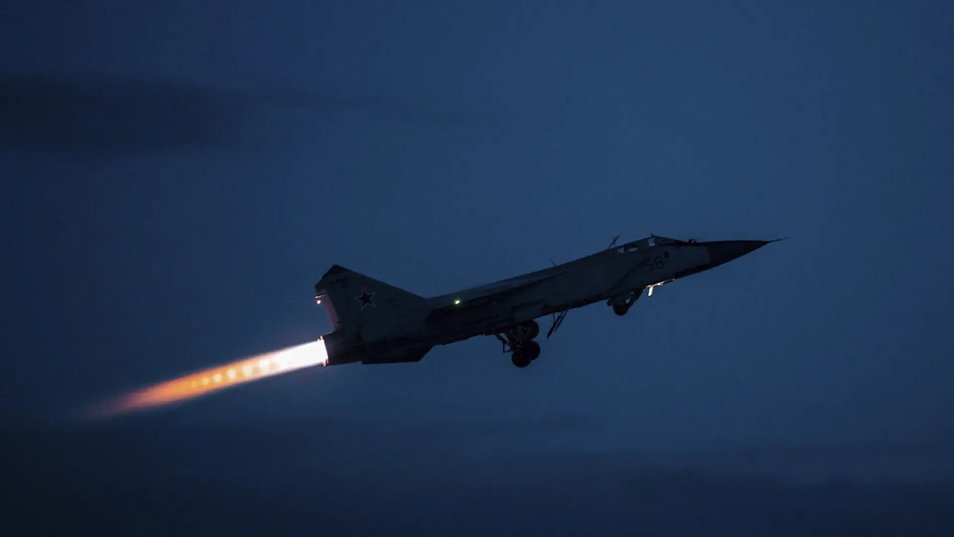 Estonia denuncia que Rusia ha violado su espacio aéreo con tres aviones y ha obligado a la OTAN a intervenir