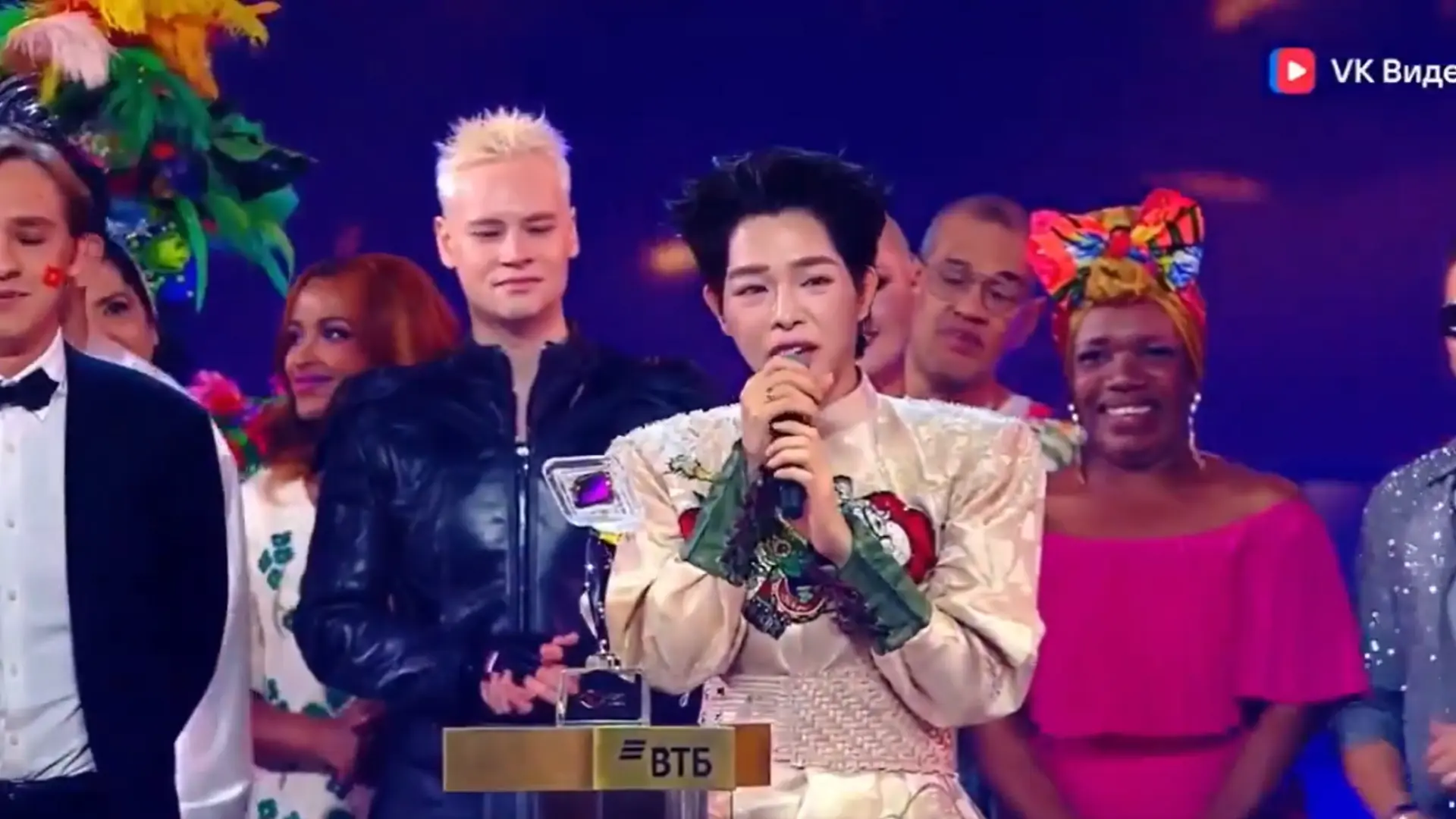 Vietnam gana Intervisión, el Eurovisión de Putin: así suena la canción de Duc Phuc, ganador del festival