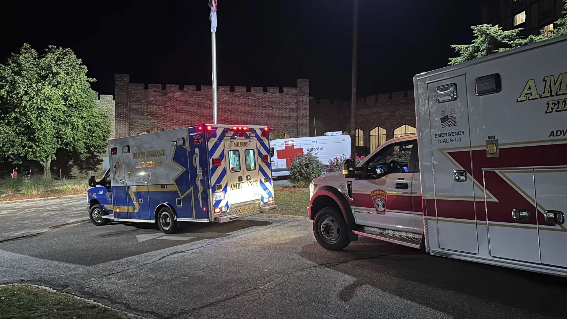 Al menos un muerto y varios heridos en un tiroteo en un club de campo de New Hampshire