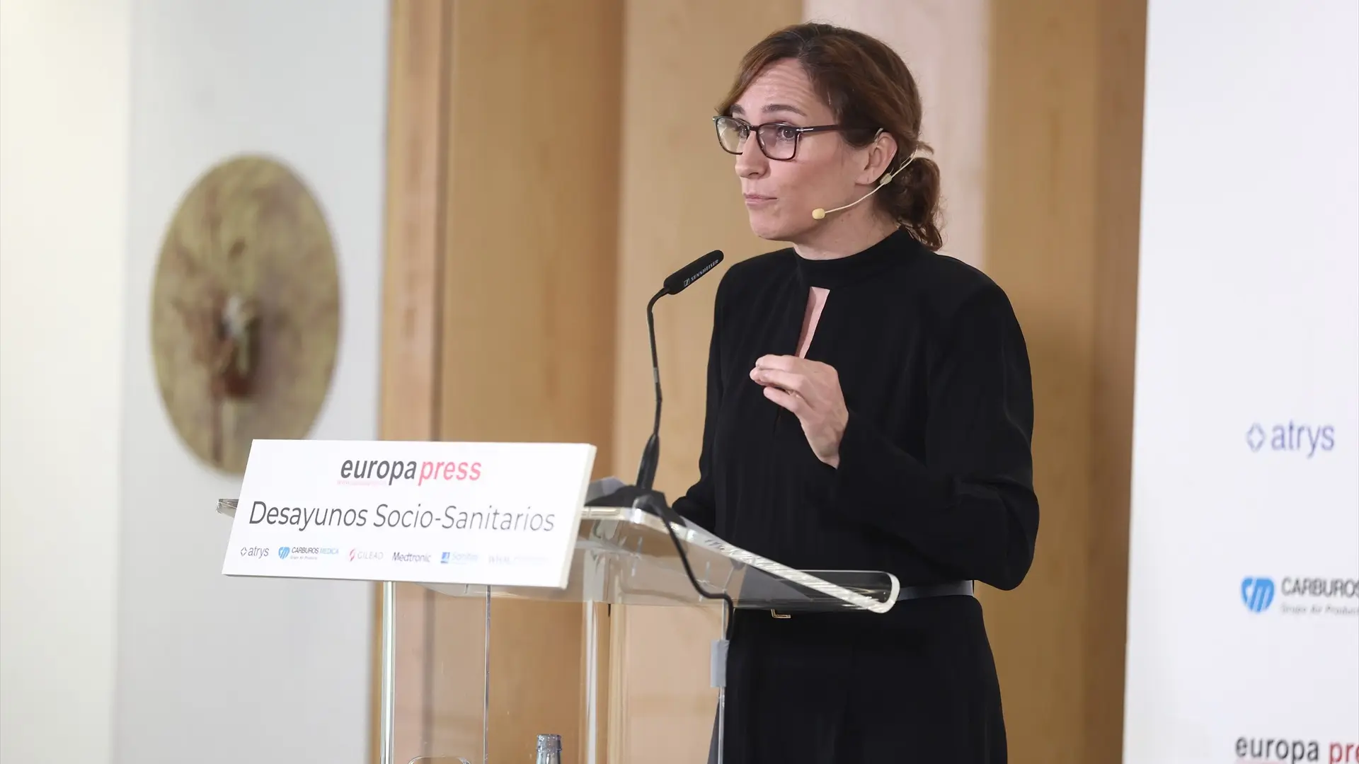 Sanidad prepara una ley de salud digital para que el historial clínico esté disponible en el resto de la UE y se extienda a la privada