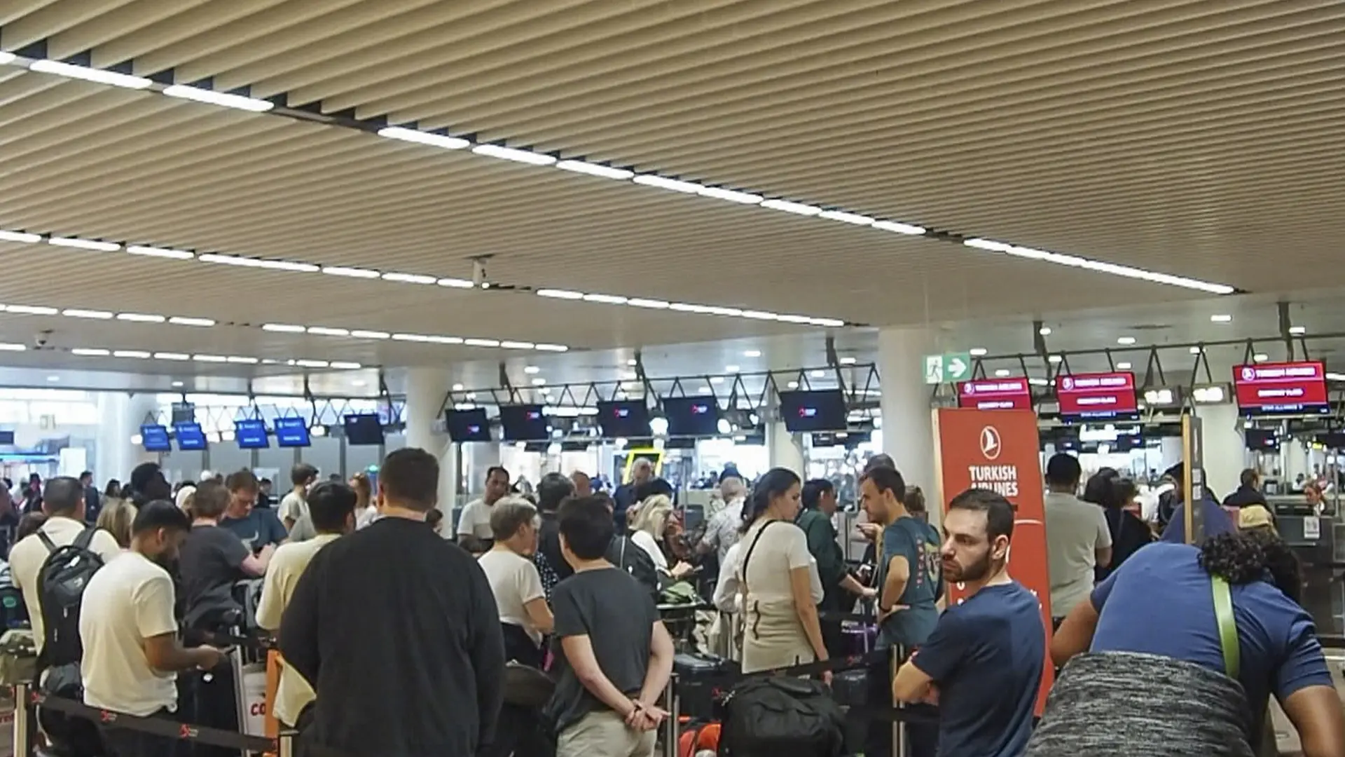 La agencia de Ciberseguridad de la UE achaca a un "ciberataque de terceros" los retrasos en varios aeropuertos europeos