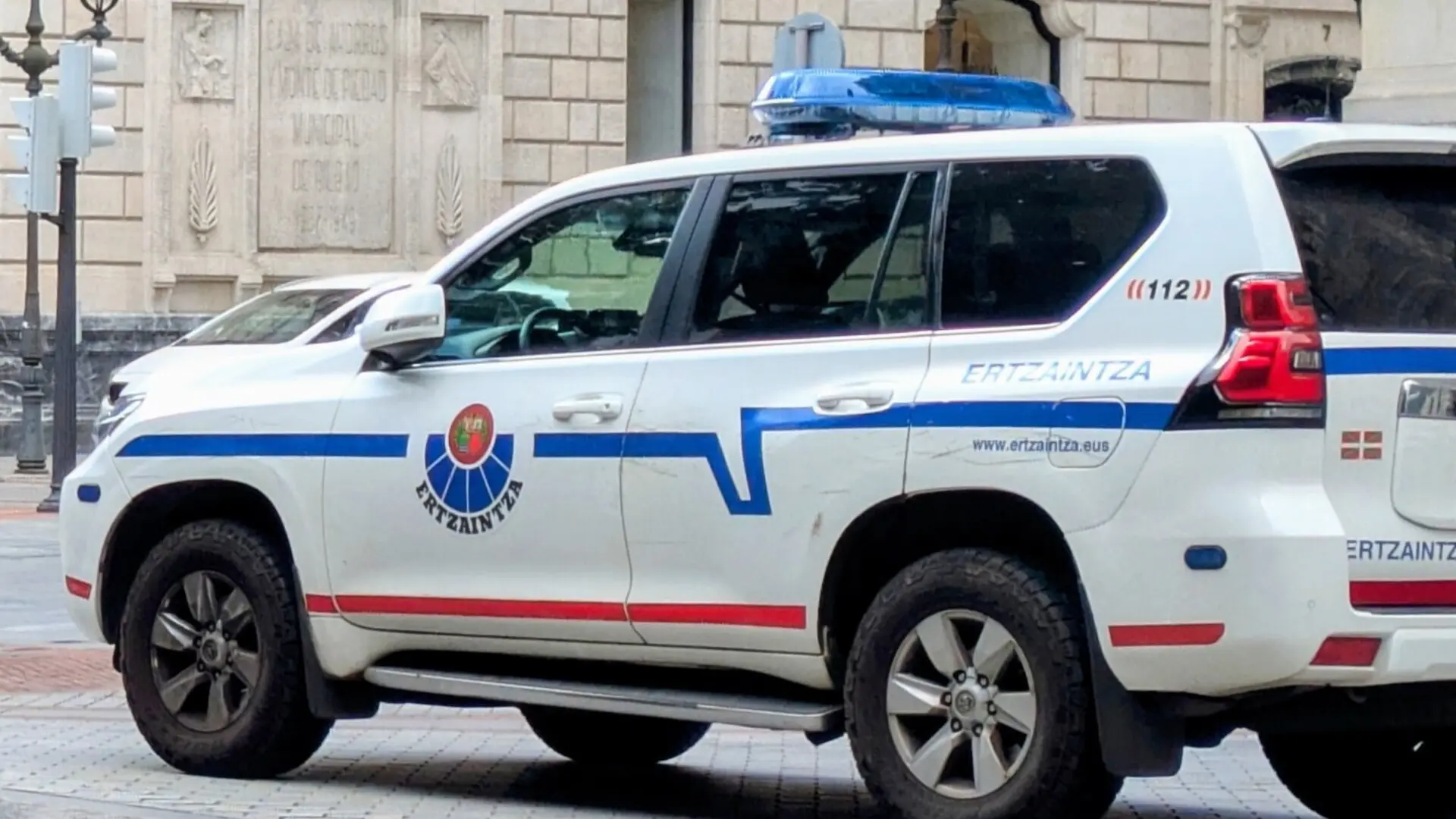 Detenidos tres hombres por la muerte violenta de una persona en Bilbao