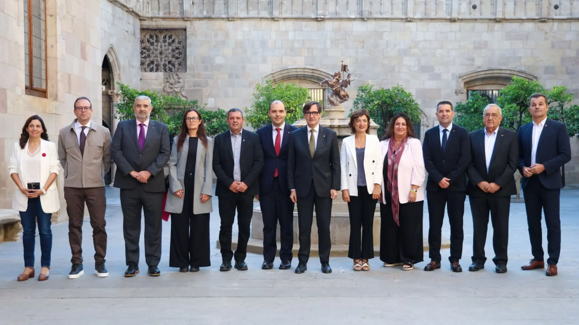 El Govern aprueba un fondo de 22 millones para ayudar a las comarcas y los entes municipales