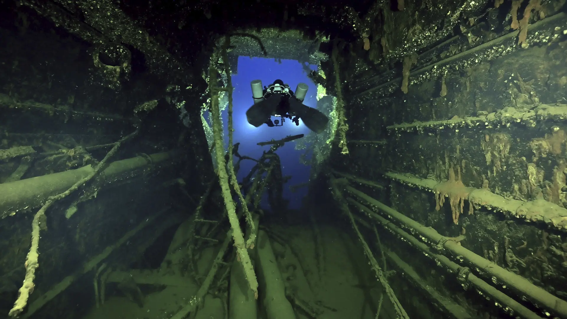 Recuperan objetos del Britannic, barco hermano del Titanic, por primera vez desde que se hundió en 1916 en el mar Egeo