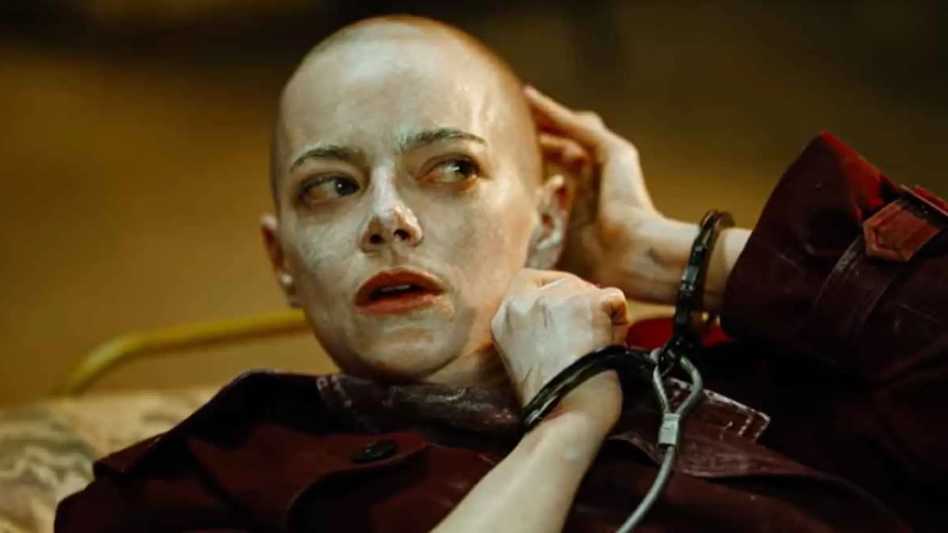 Emma Stone entrega su trabajo más extremo en 'Bugonia': Lanthimos desencadenado en San Sebastián
