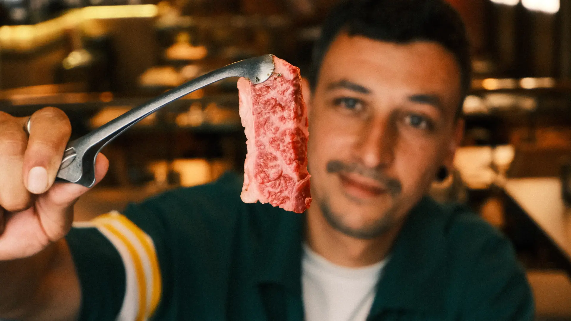 El chef Víctor Camargo pone en marcha el primer bufé de parrilla coreana de Madrid: come lo que quieras por menos de 30 euros