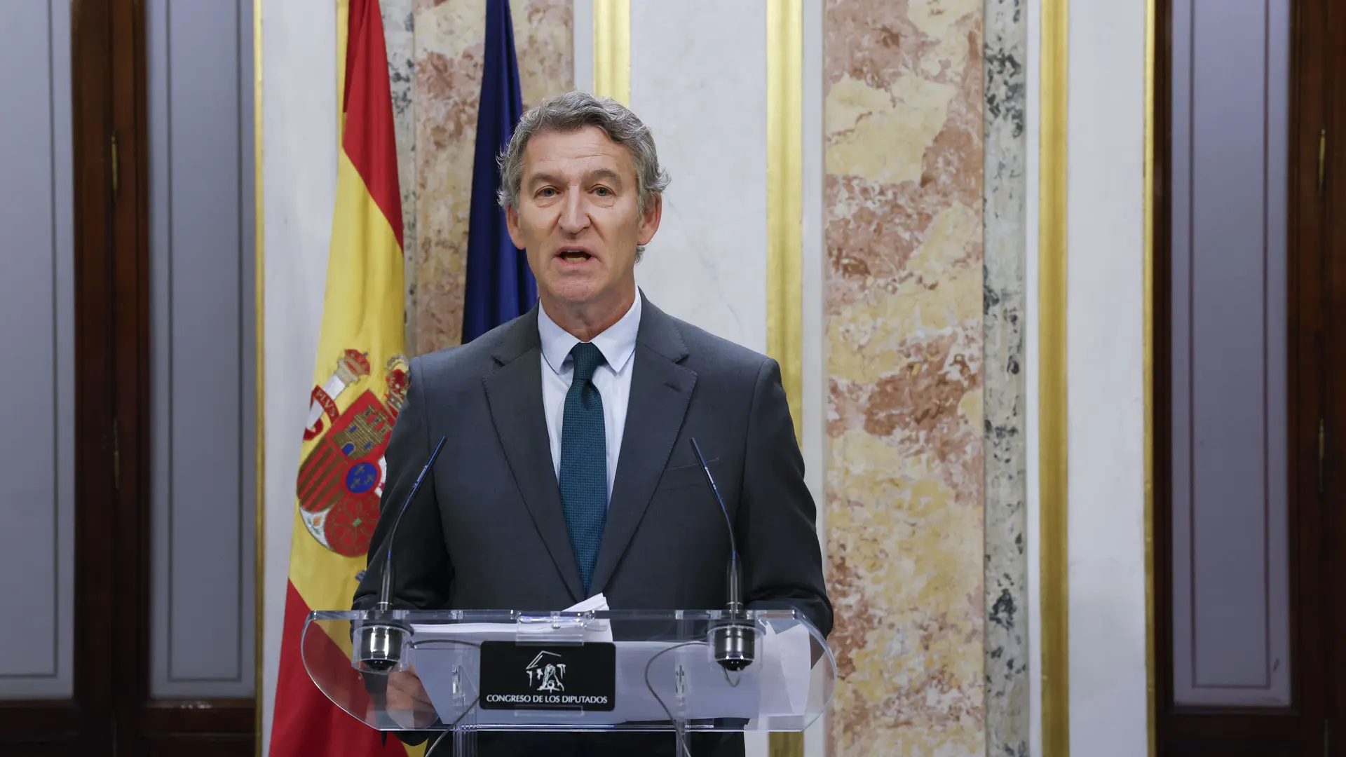 Feijóo exige más ceses por las pulseras antimaltrato: "Las mujeres necesitan más policías y menos talleres de masculinidad"