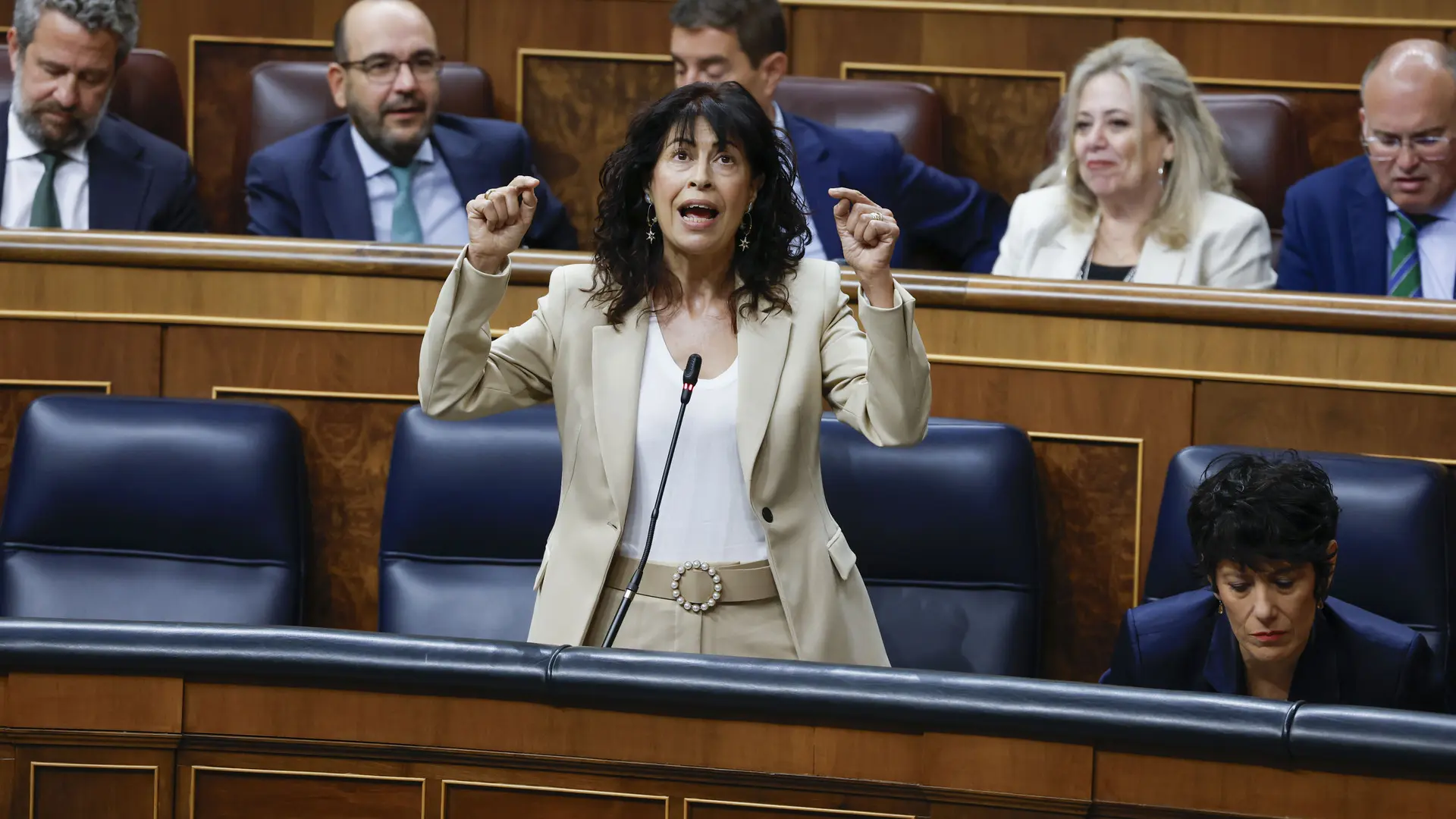 El Congreso reprueba a Ana Redondo por los fallos en las pulseras antimaltrato tras el desmarque de ERC y Junts