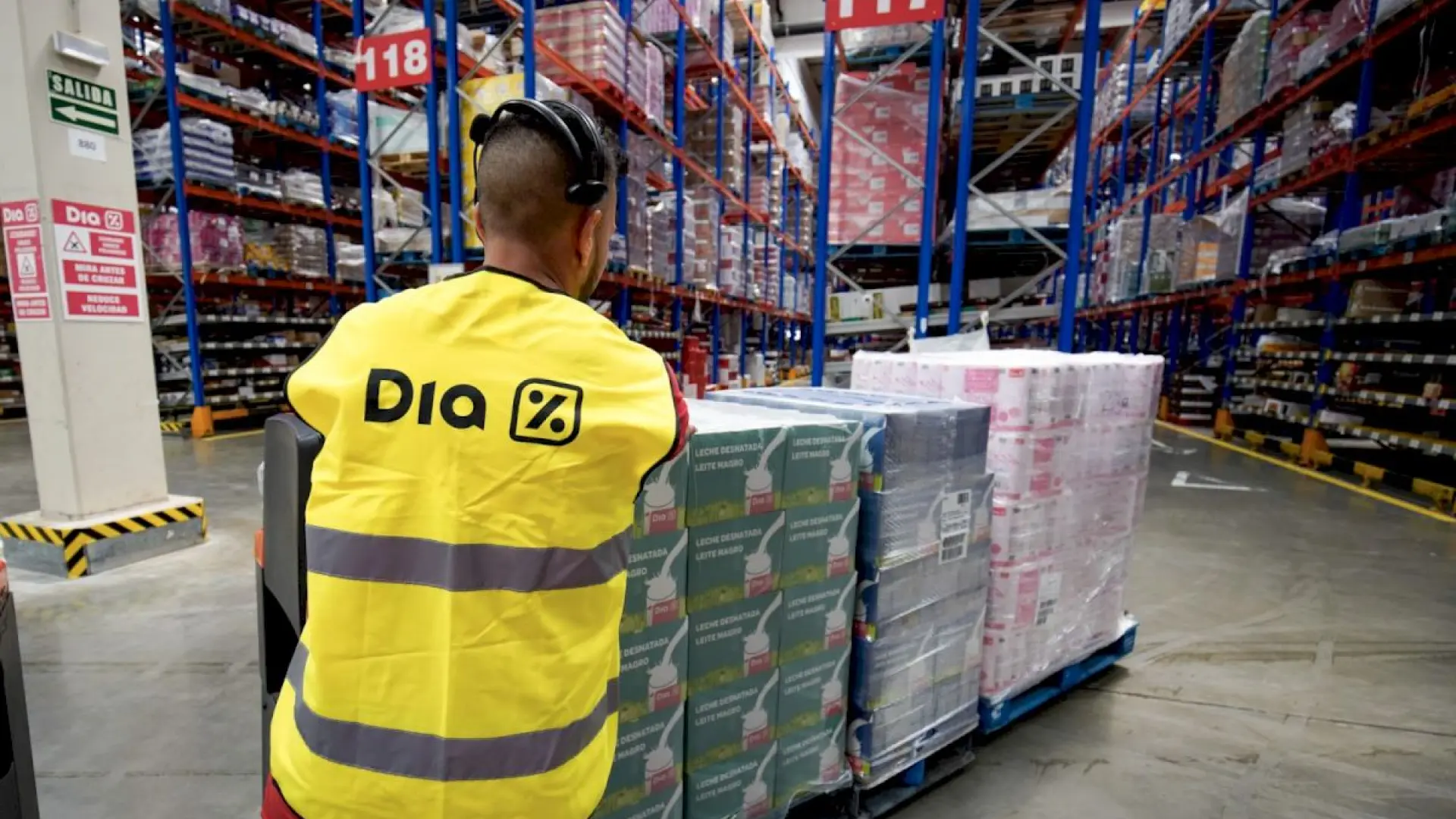 La socimi de la francesa Arkea sale de compras por España y adquiere el centro logístico de Dia en Madrid