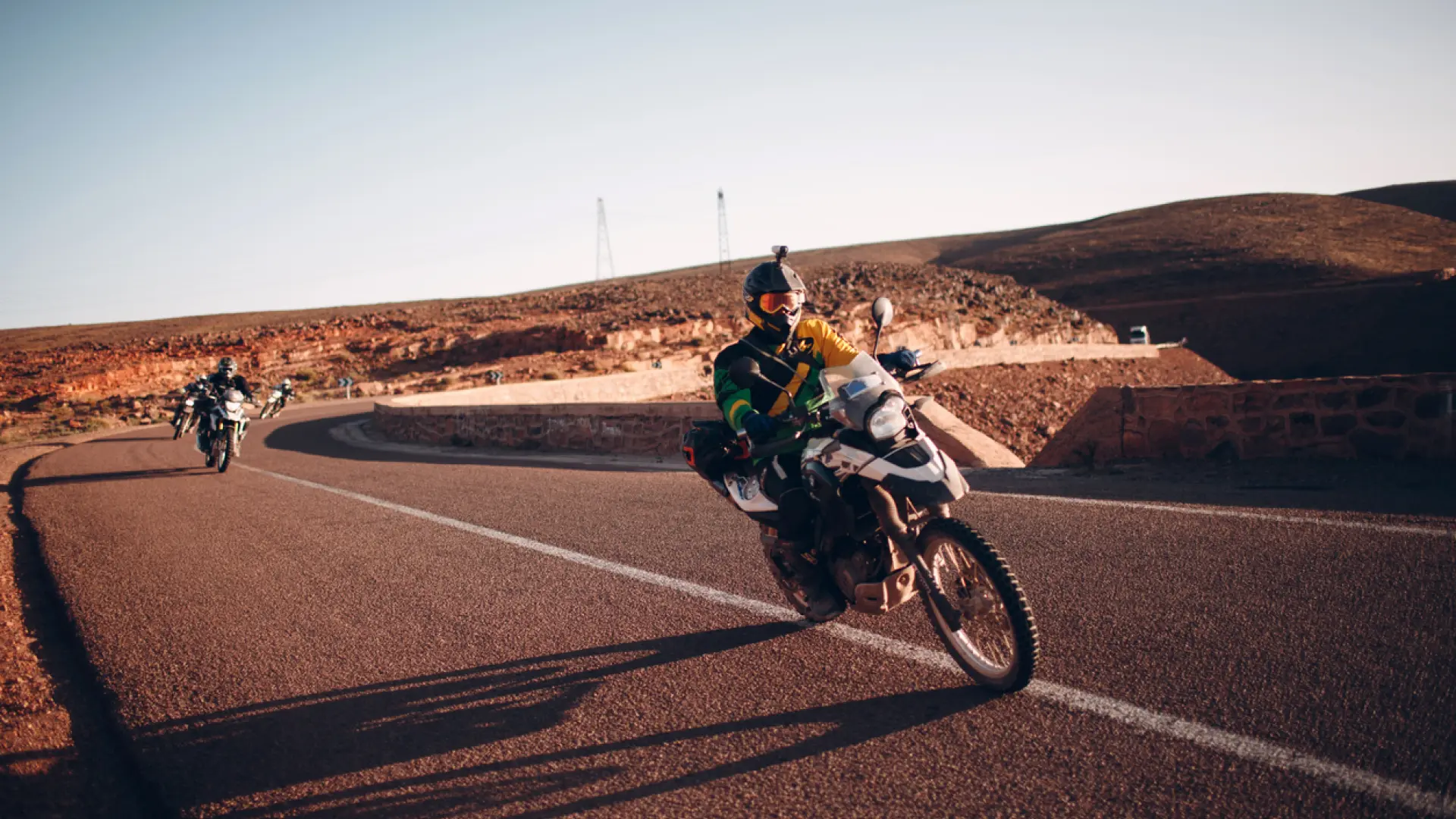 ¿Vas a Marruecos en moto? Esto es todo lo que necesitas saber antes de cruzar la frontera