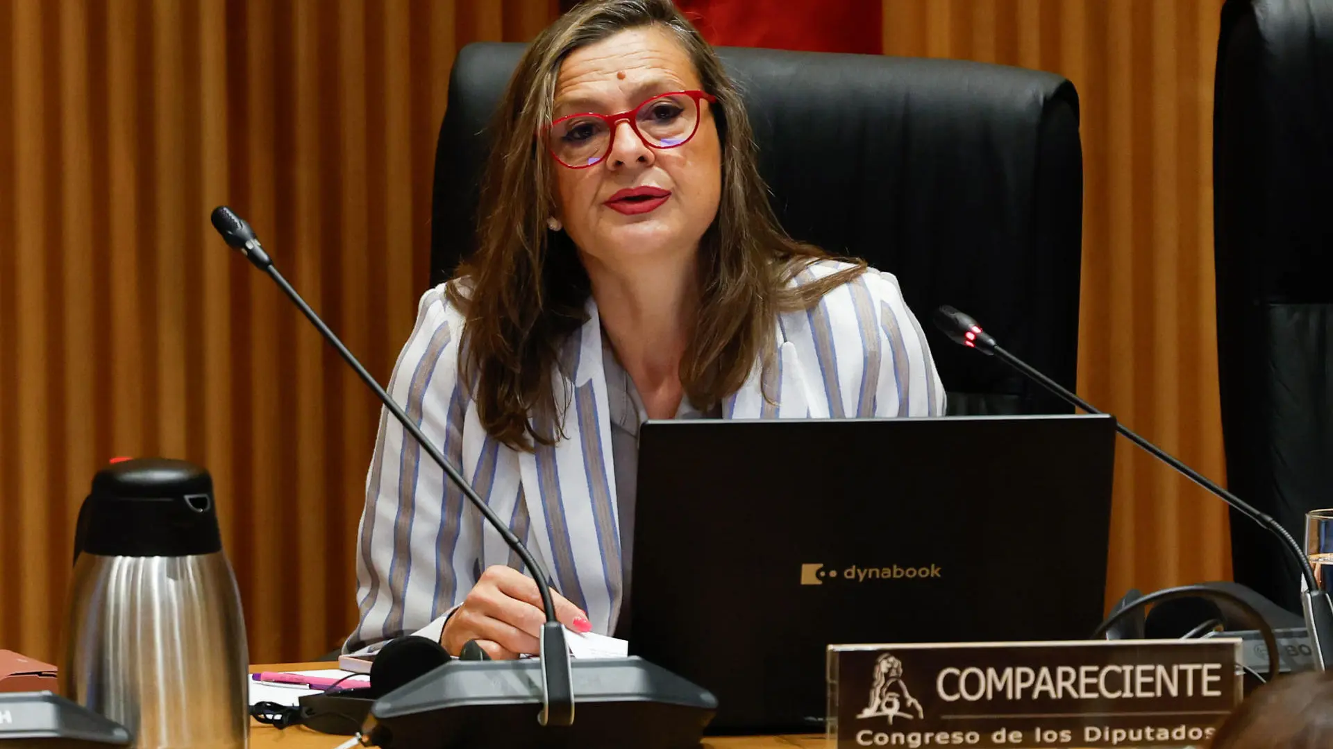 Igualdad se "disculpa" con todas las víctimas "inquietas" por las pulseras pero justifica la "discreción" para progerlas