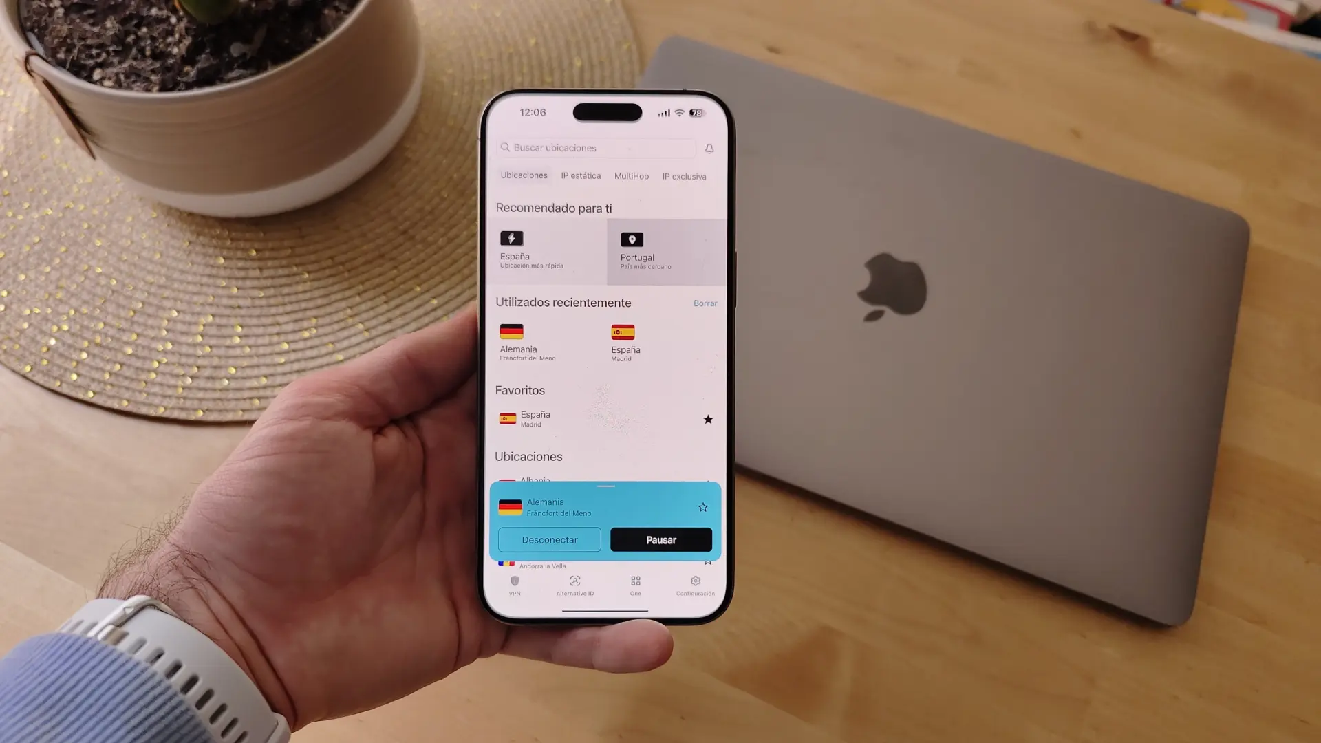 Soy un Willy Fog digital (y protegido): esta VPN con antivirus me permite viajar sin moverme del sofá
