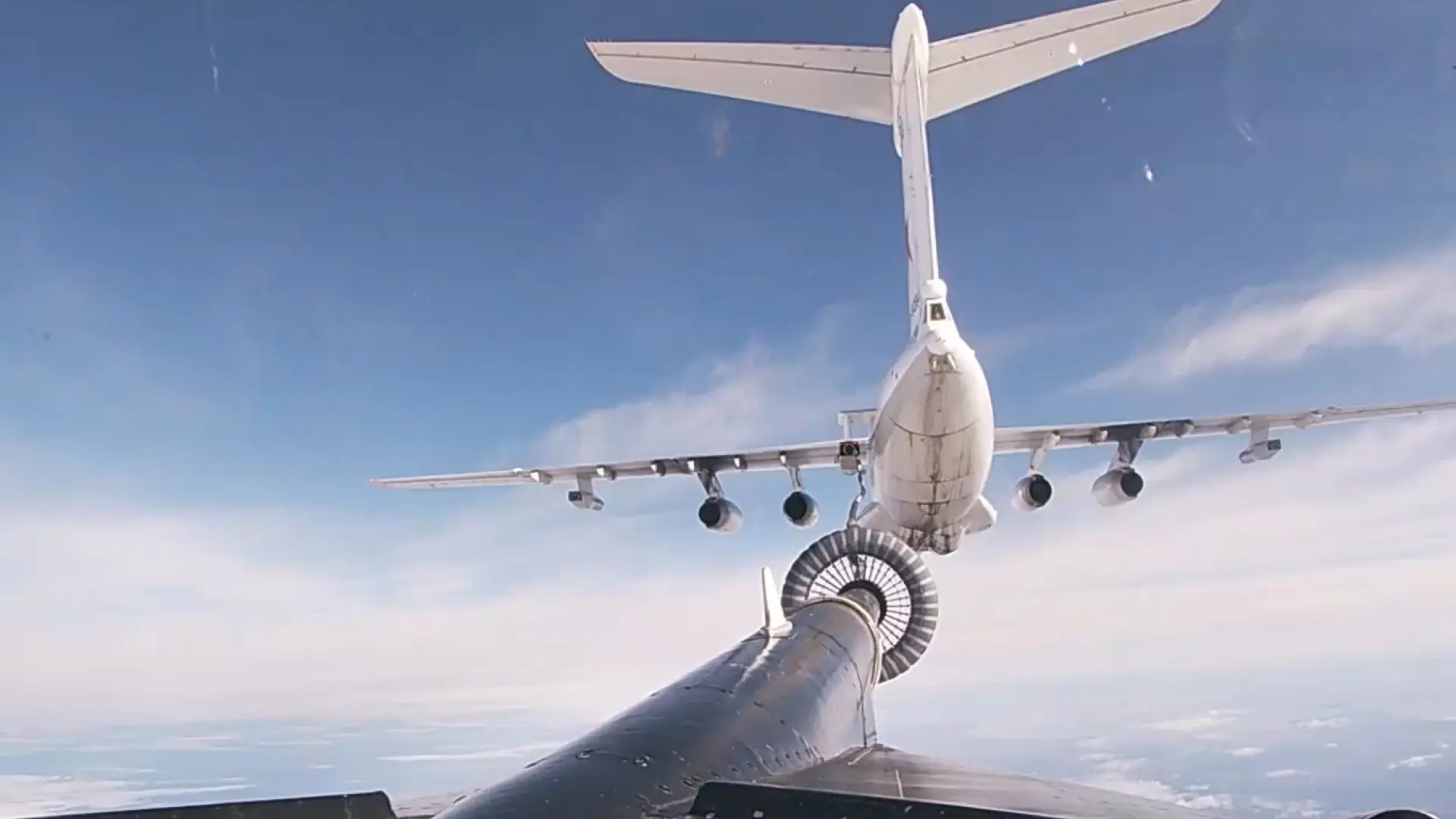 EEUU y Canadá interceptan aviones de guerra rusos cerca de Alaska y Dinamarca denuncia un "ataque híbrido sistemático"