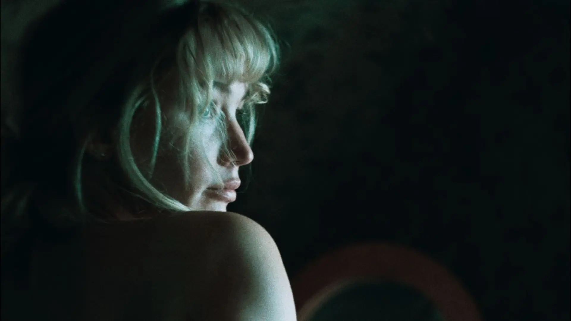 Jennifer Lawrence desnuda su cuerpo y desgarra su alma en la película más salvaje del Festival de San Sebastián