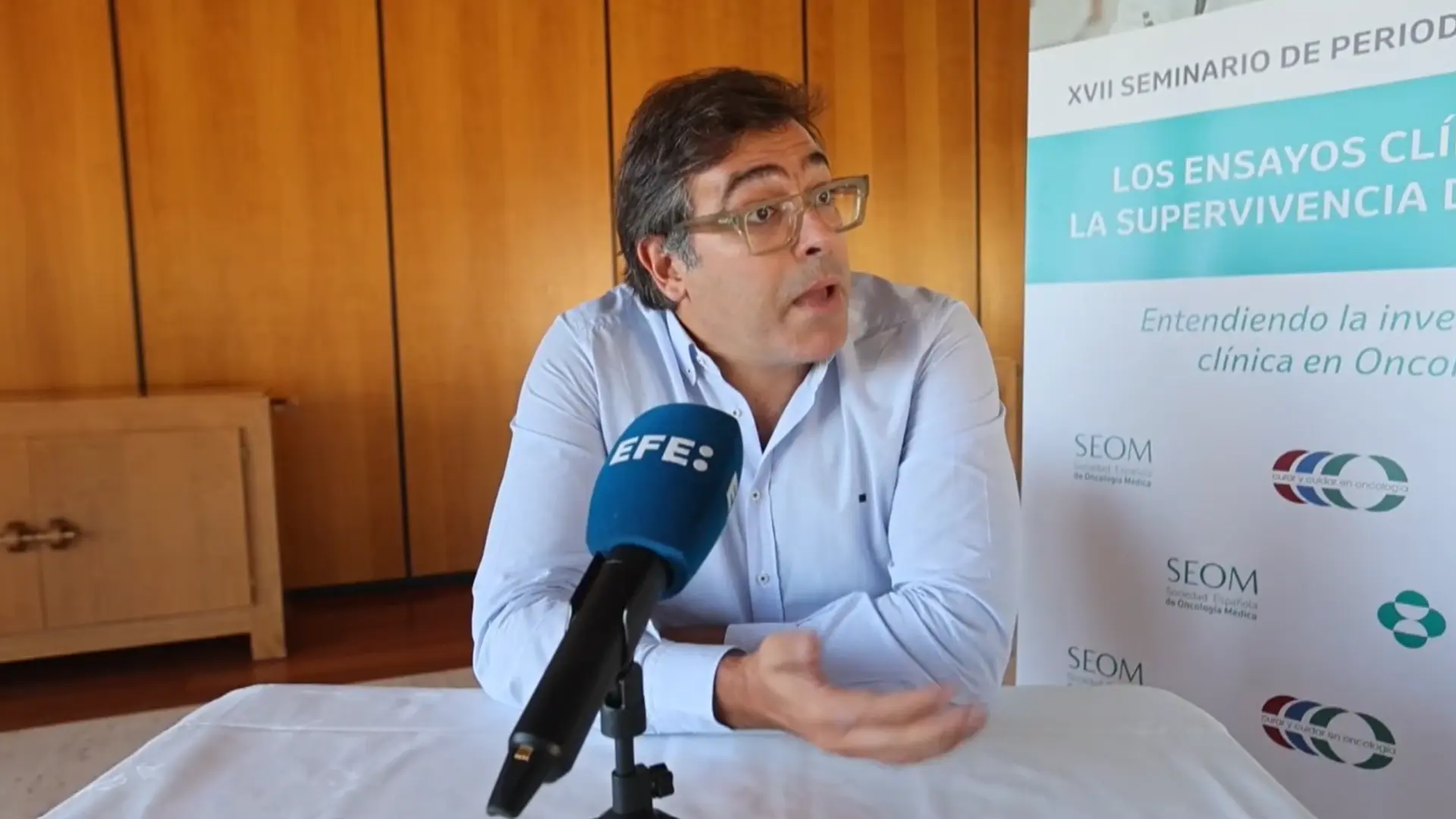 Tomás Pascual, oncólogo del Hospital Clínic de Barcelona: "Estamos haciendo todo por reducir el sesgo de género en el cáncer"