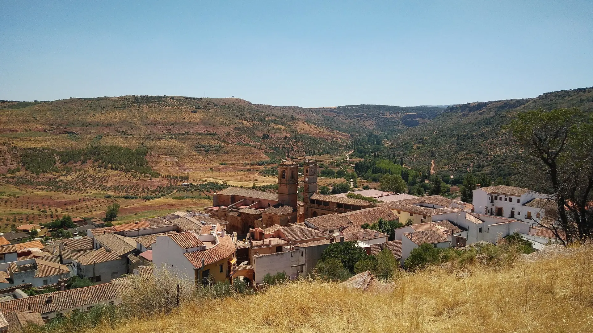 El pueblo que 'tiene' Carlos Alcaraz y que no está en Murcia: se oculta en la sierra de Albacete