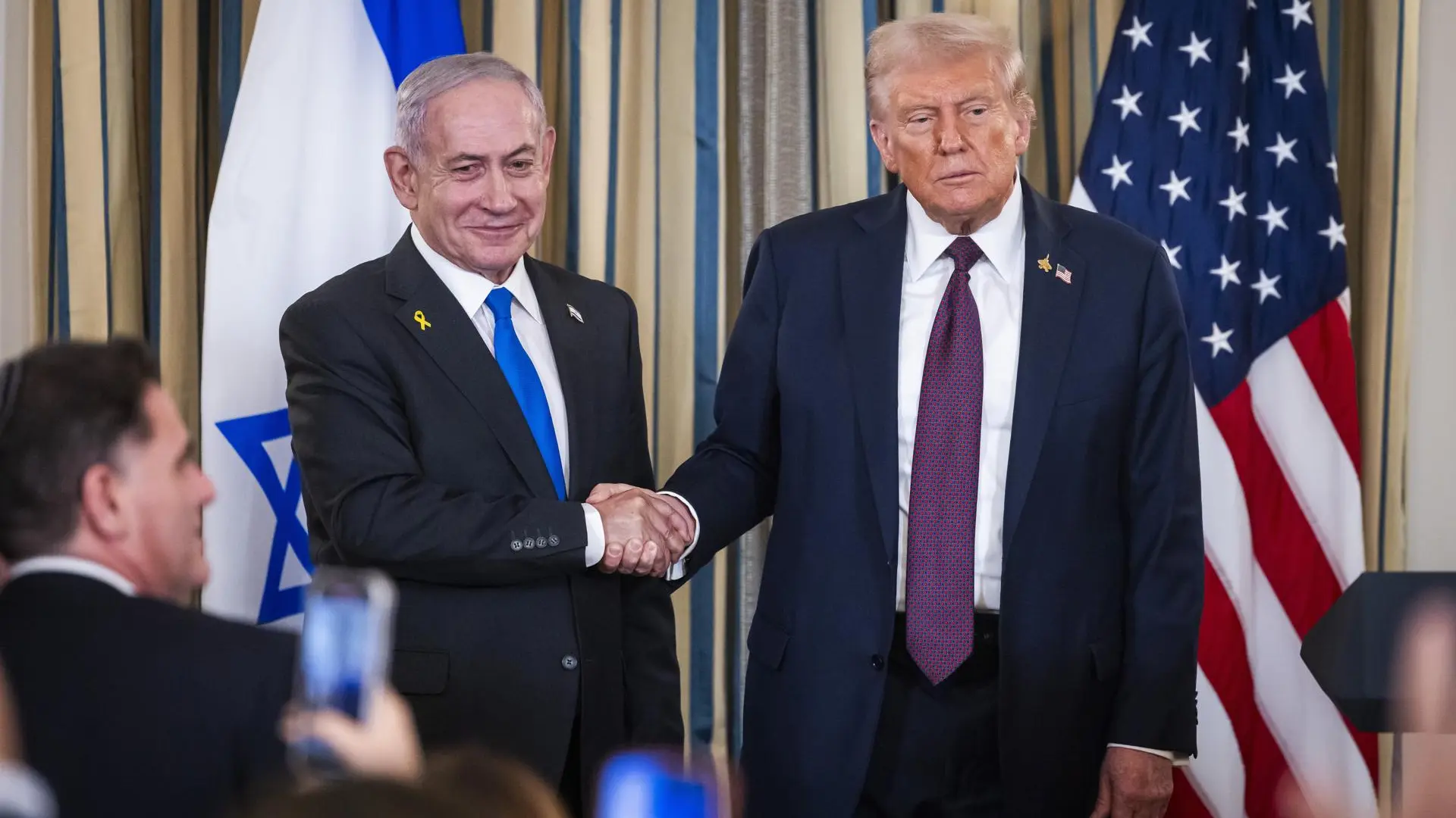 Los 20 puntos del plan para Gaza que Trump presenta a Netanyahu: liberar rehenes, gobierno de transición, reurbanización...