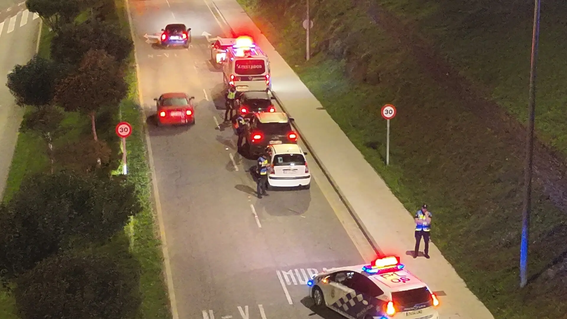 Detenido en Lugo un conductor sin carné tras huir de la Policía a toda velocidad: llevaba droga en el vehículo