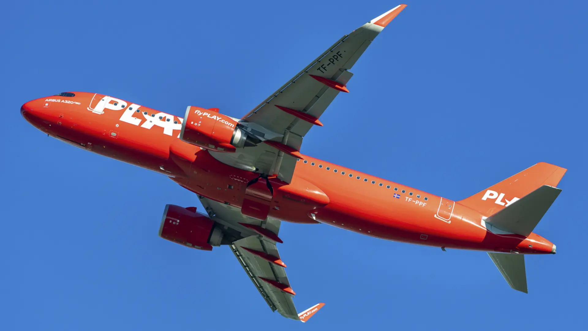 La quiebra de una aerolínea deja a todos sus pasajeros en tierra: se cancelan nueve rutas con España