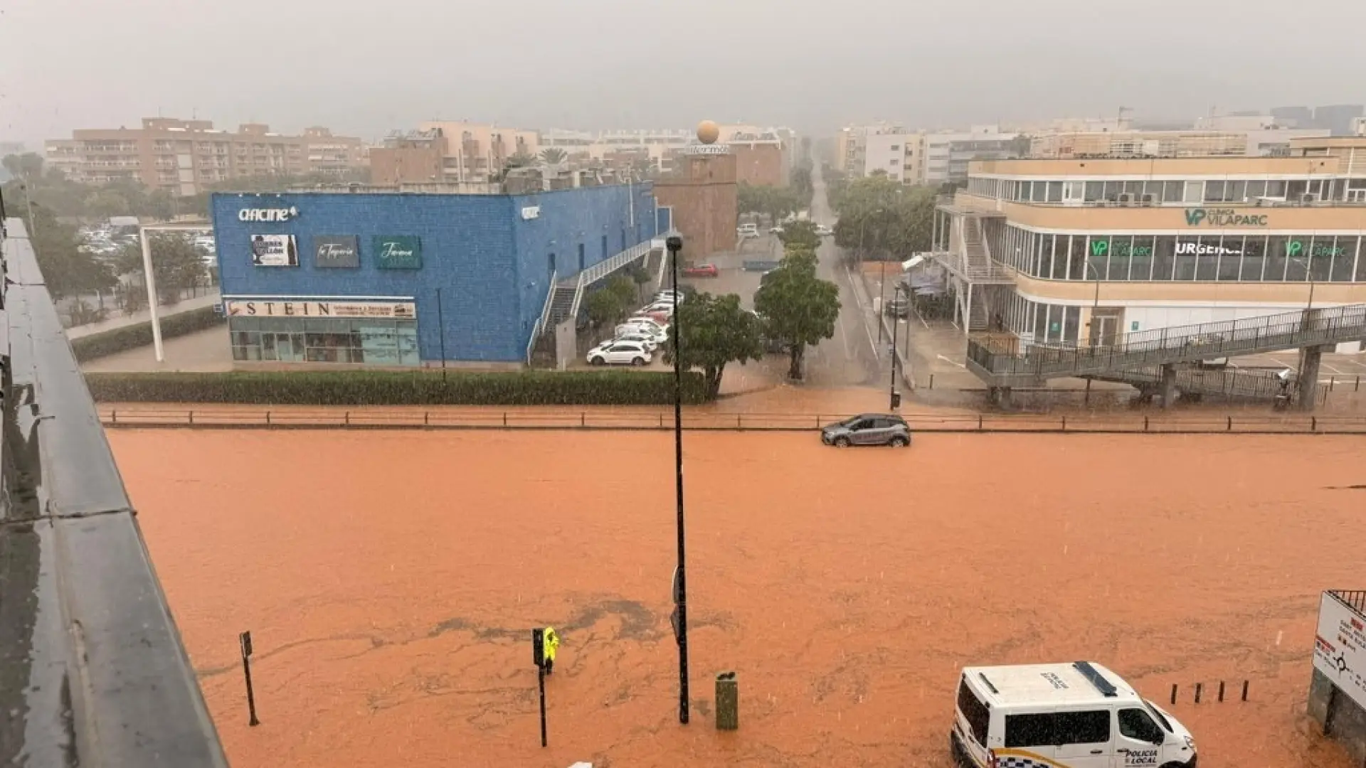 Cinco heridos, dos graves; varios rescatados de coches y viviendas... el temporal se ceba este martes con Ibiza y Formentera