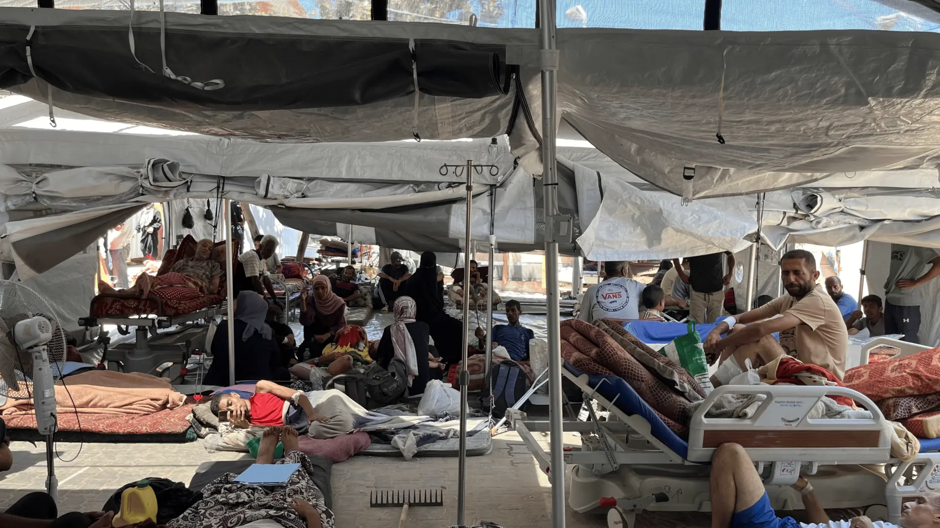 Esperanza Santos, cooperante de MSF, a su regreso de Gaza: "Israel está haciendo un sitio inhabitable para que la población se vaya"
