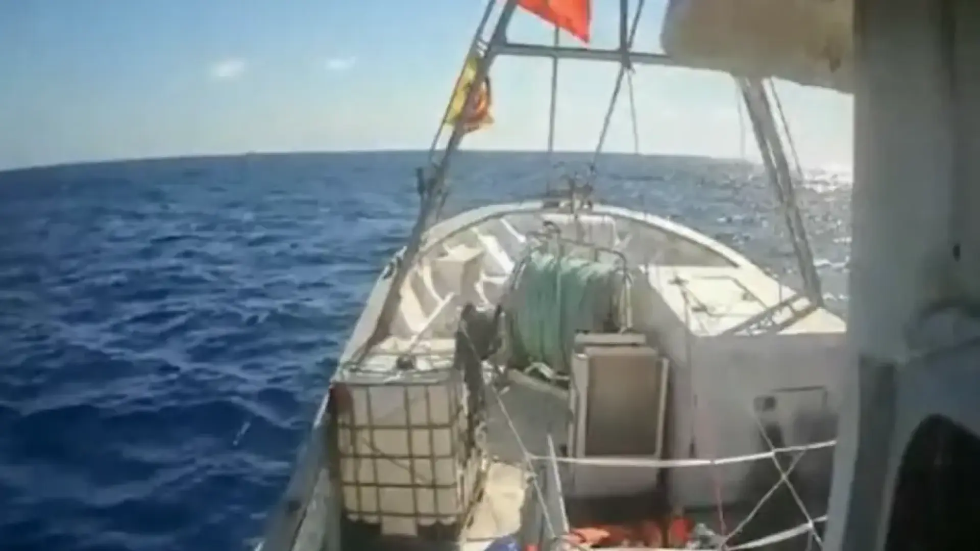 La Flotilla dice que Israel les está sometiendo a "una guerra psicológica" a horas de llegar a Gaza: "Tuvimos a un submarino a 10 metros"