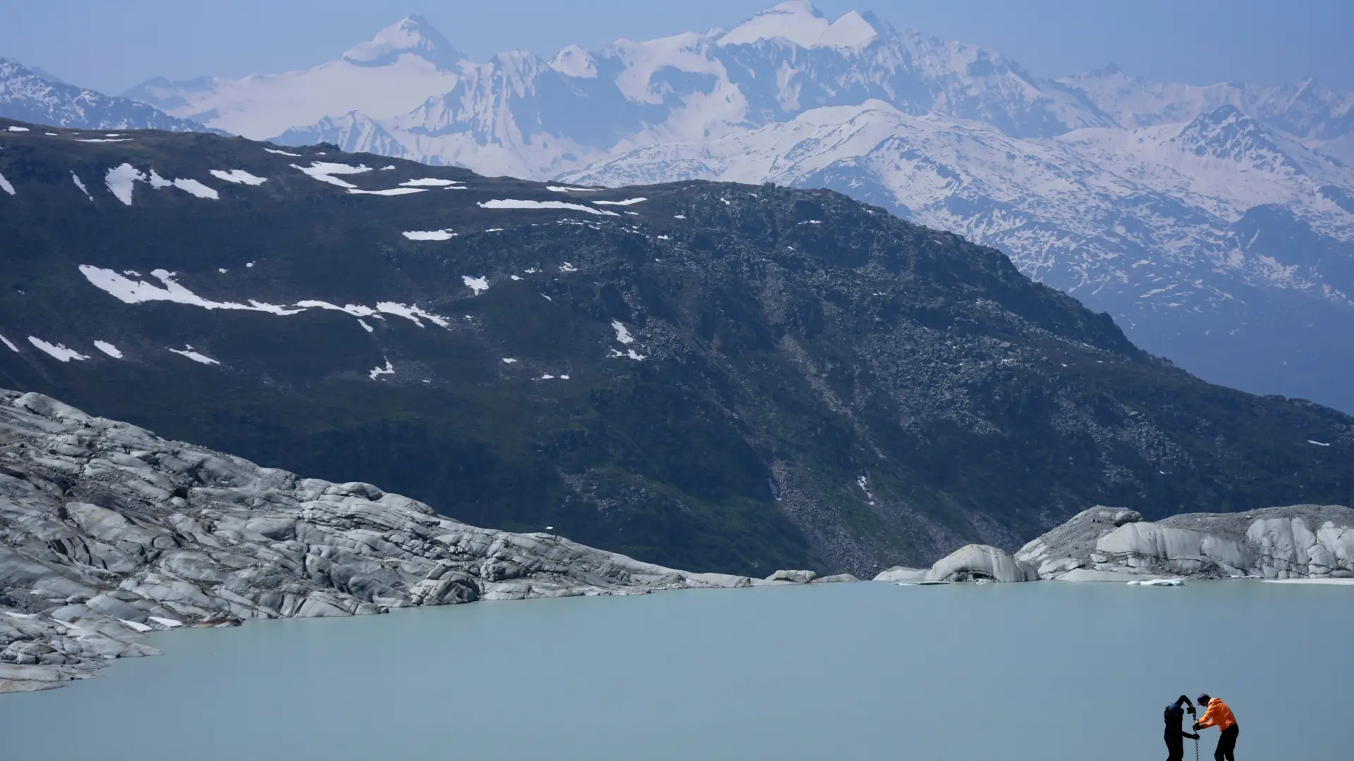 El deshielo en Suiza se acelera: los glaciares pierden un 3% de su volumen en un año y un 25% en la última década