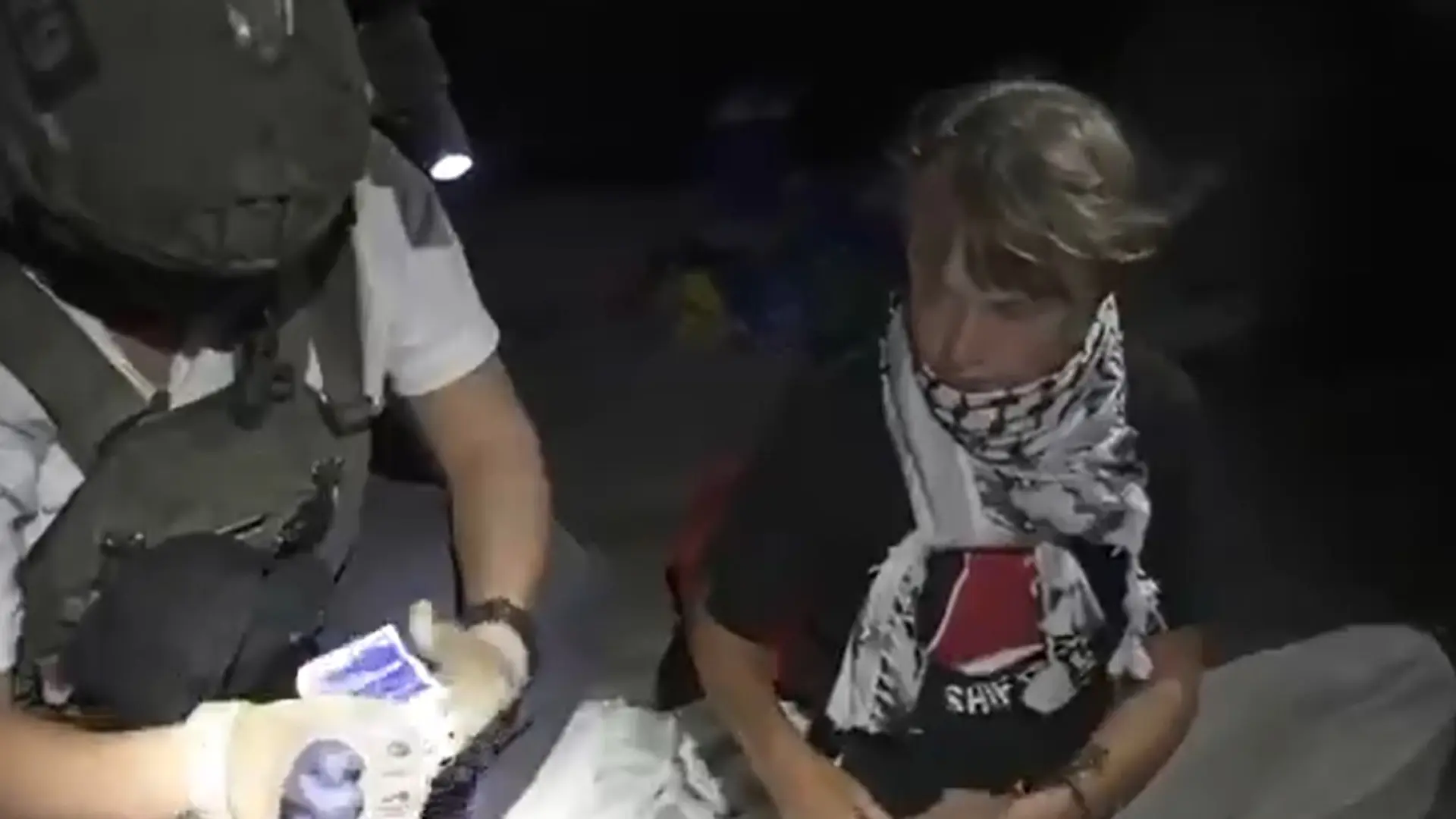 Activistas liberados de la Flotilla afirman que Greta Thunberg sufrió golpes y un trato degradante: "Fue torturada de forma grave"