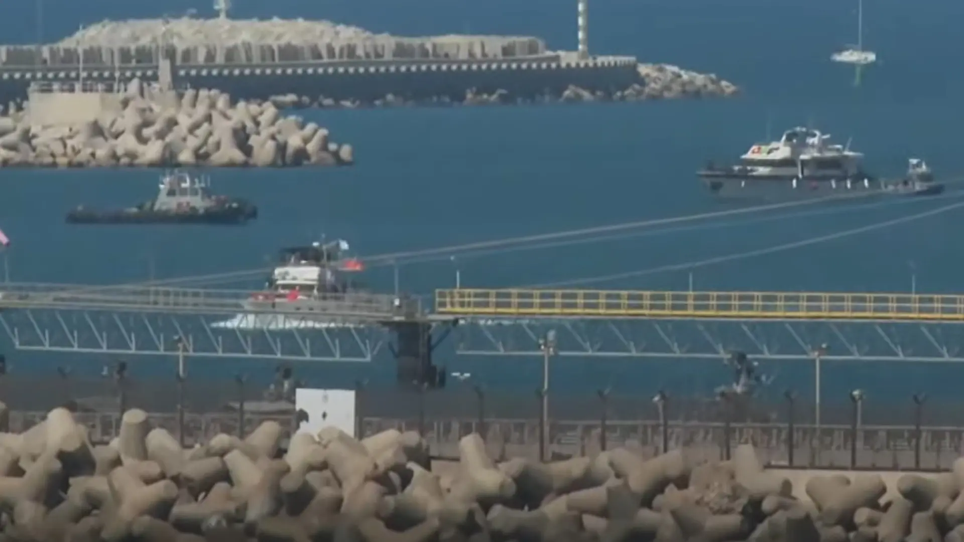 Israel tiene al menos 63 españoles de la Flotilla detenidos y el viernes convocará a los cónsules para abordar su situación