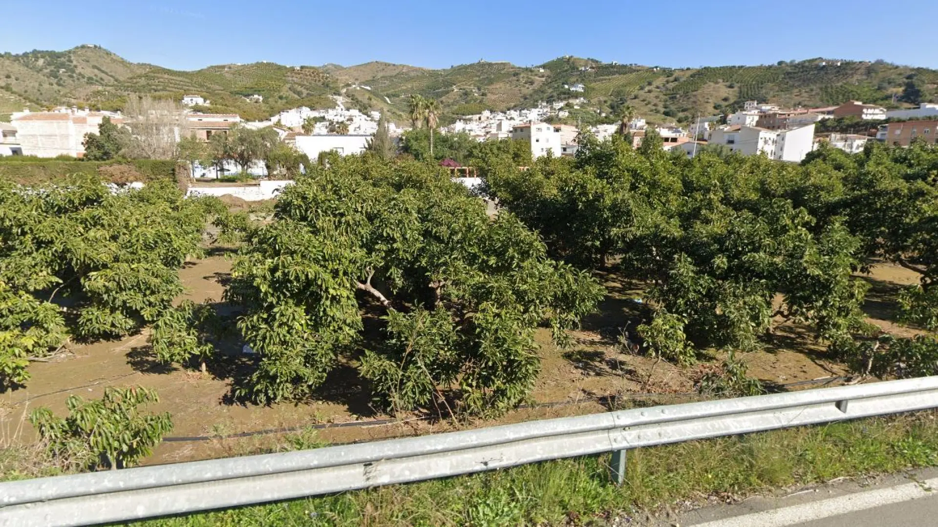 Este es el municipio más pobre de España: está en Andalucía y su renta es 74.000 euros menor que la del más rico